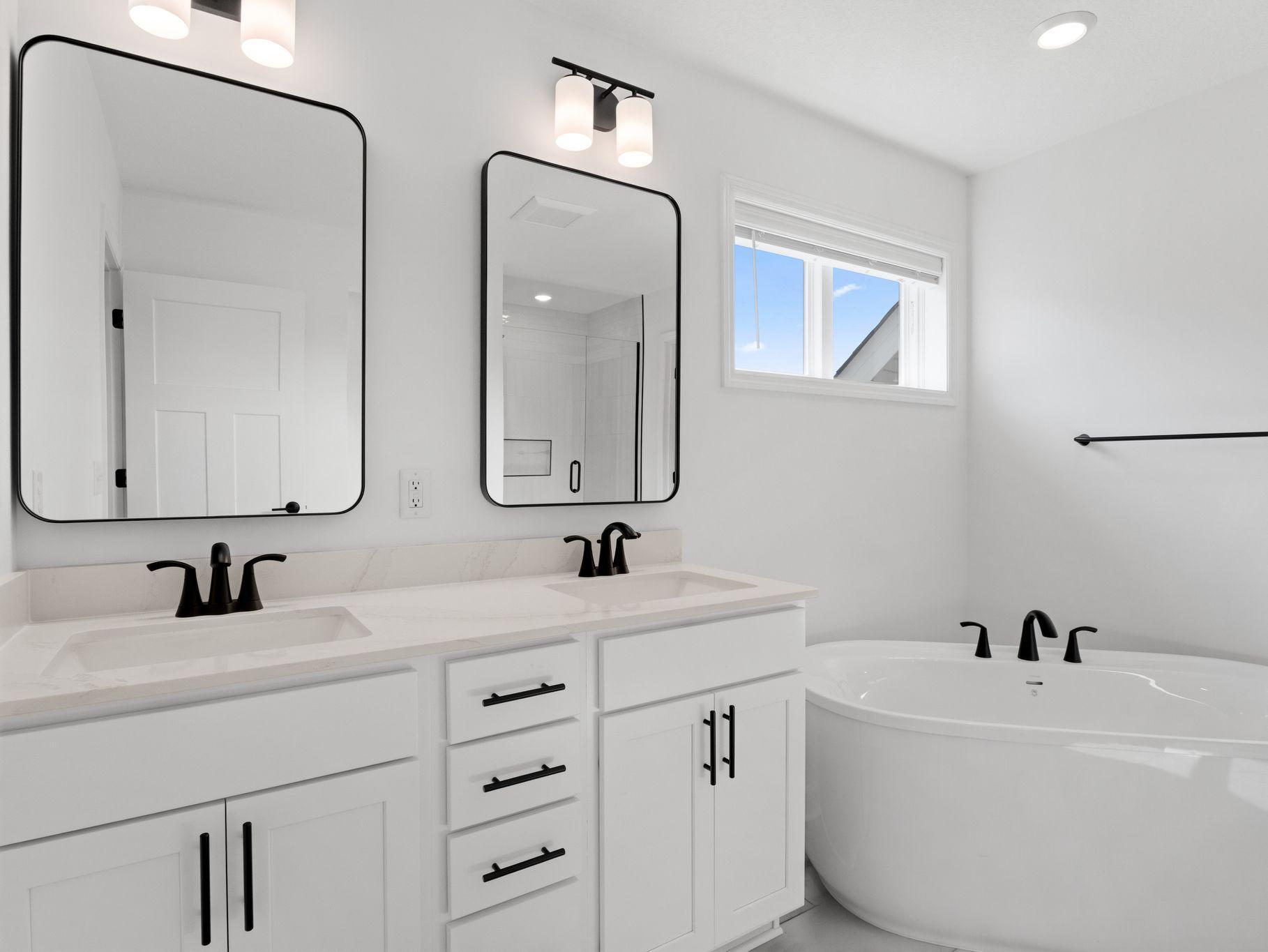 5351 Queens Drive Nw Property Photo 13