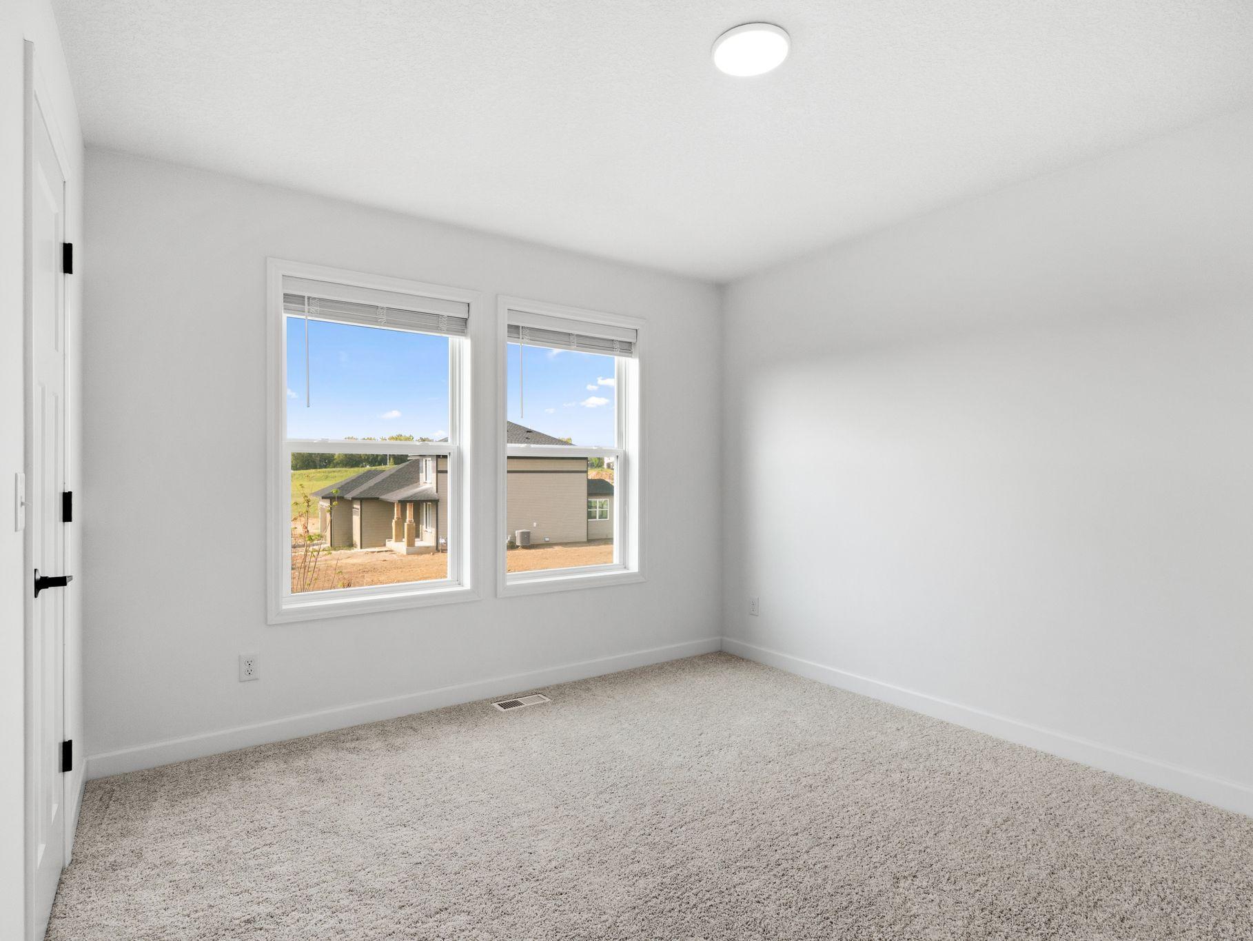 5351 Queens Drive Nw Property Photo 15