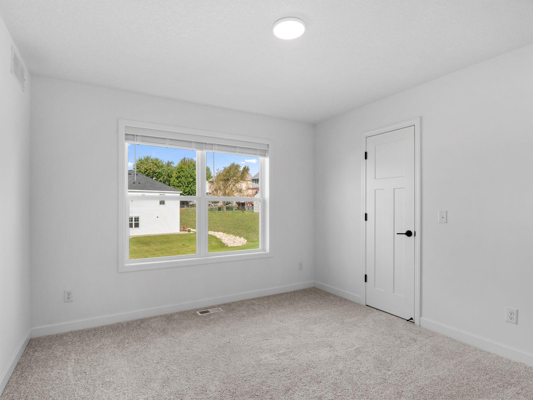 5351 Queens Drive Nw Property Photo 17