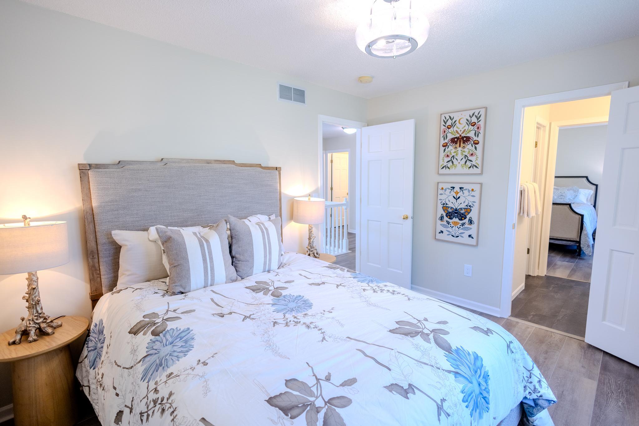 16210 39th Place N Property Photo 42