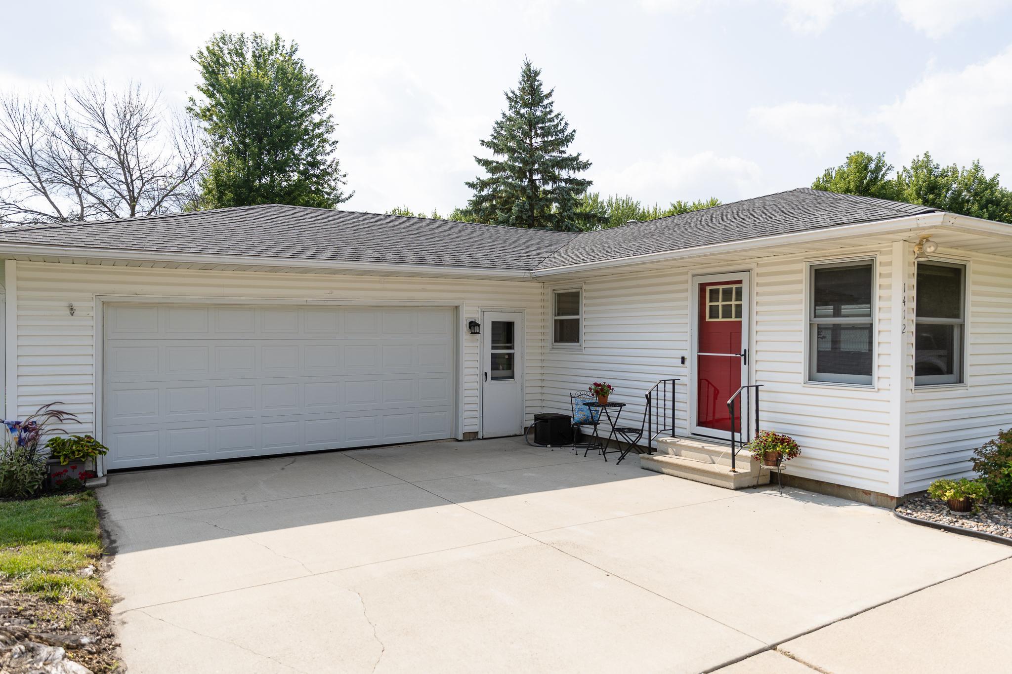 1412 Penn Avenue Property Photo 3