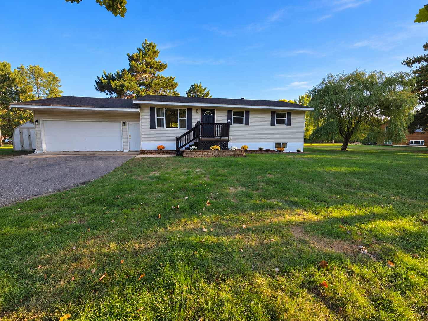 6380 Excelsior Road Property Photo 1