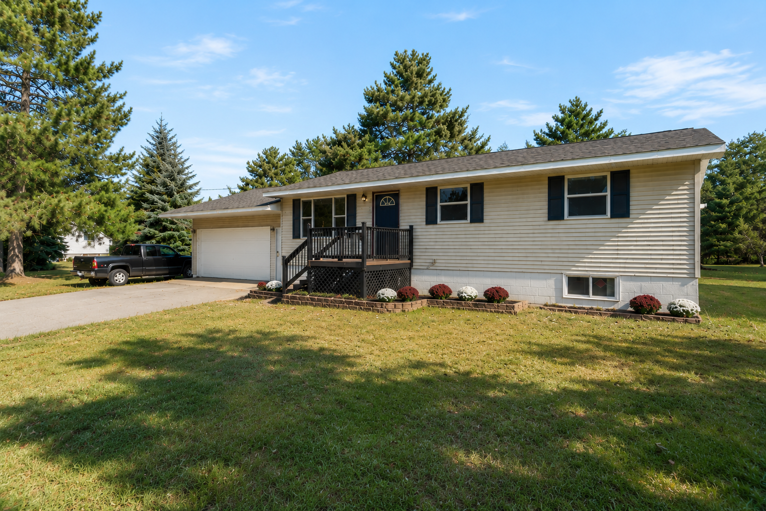 6380 Excelsior Road Property Photo 21
