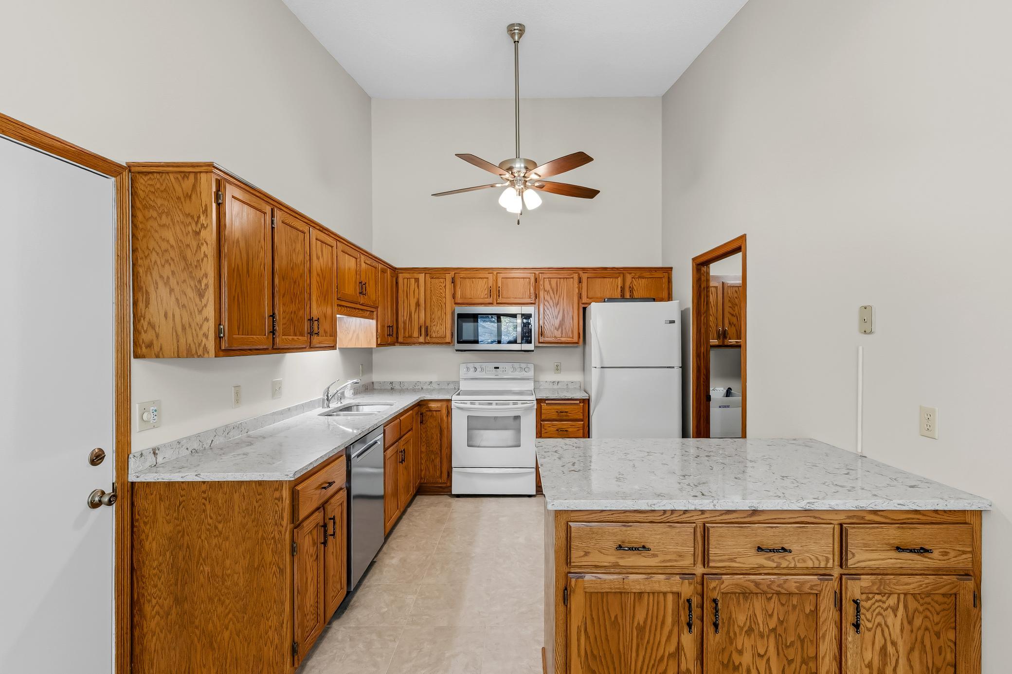 2558 Sumac Circle Property Photo 13