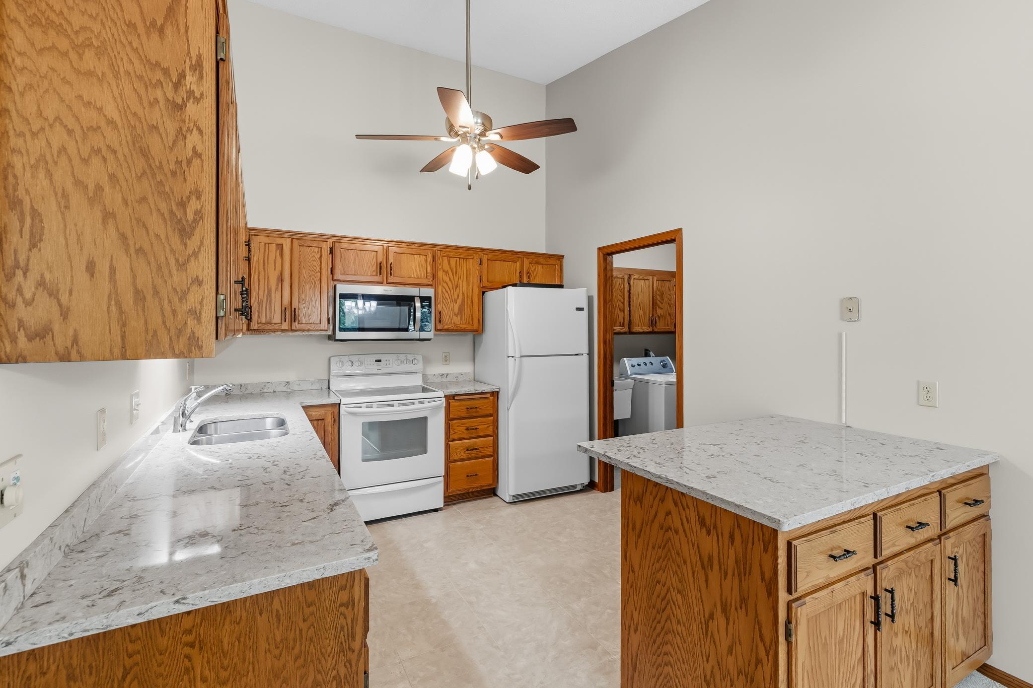 2558 Sumac Circle Property Photo 14