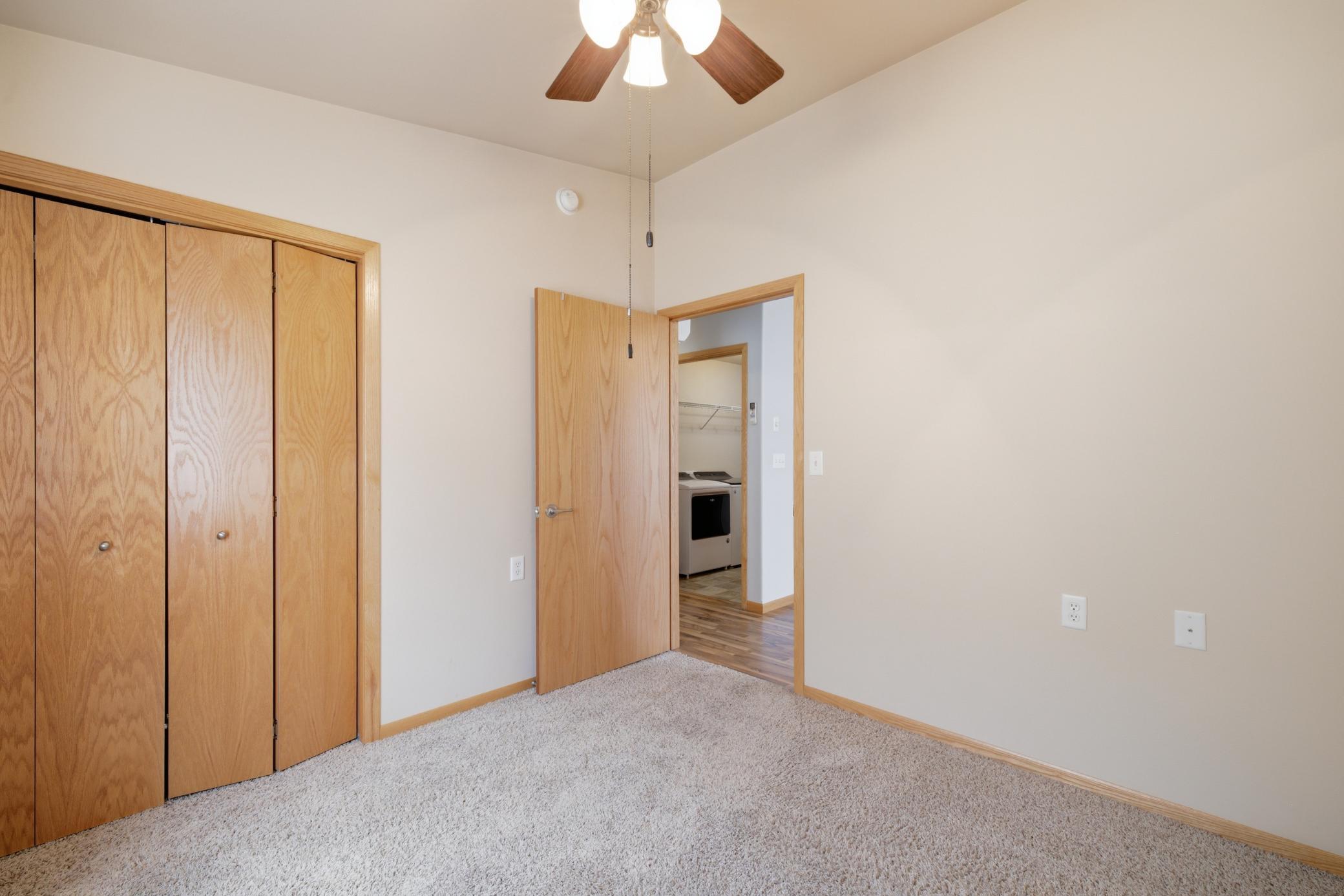 600 6th Street E 3 Property Photo 17
