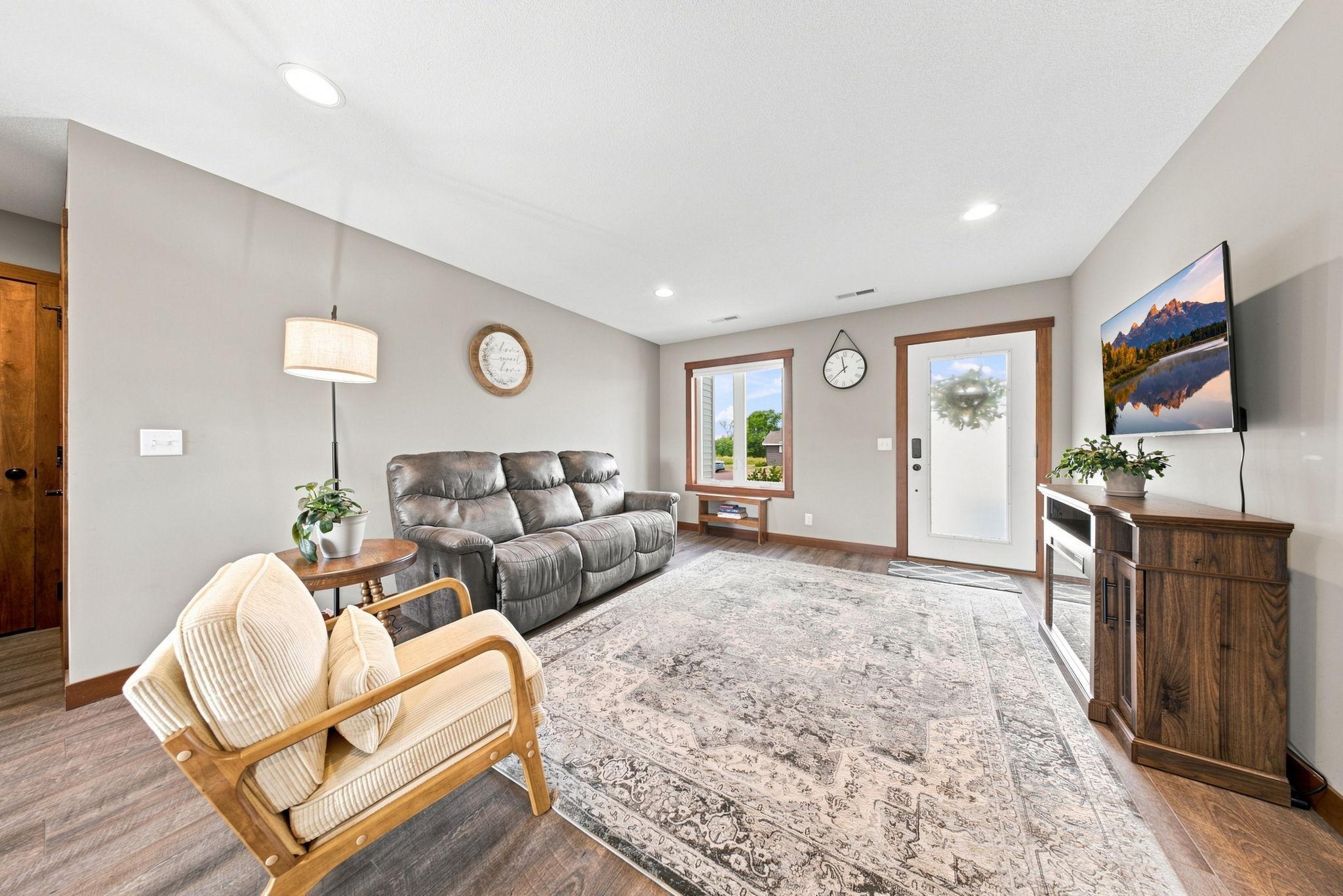 1741 Redhead Avenue Property Photo 3