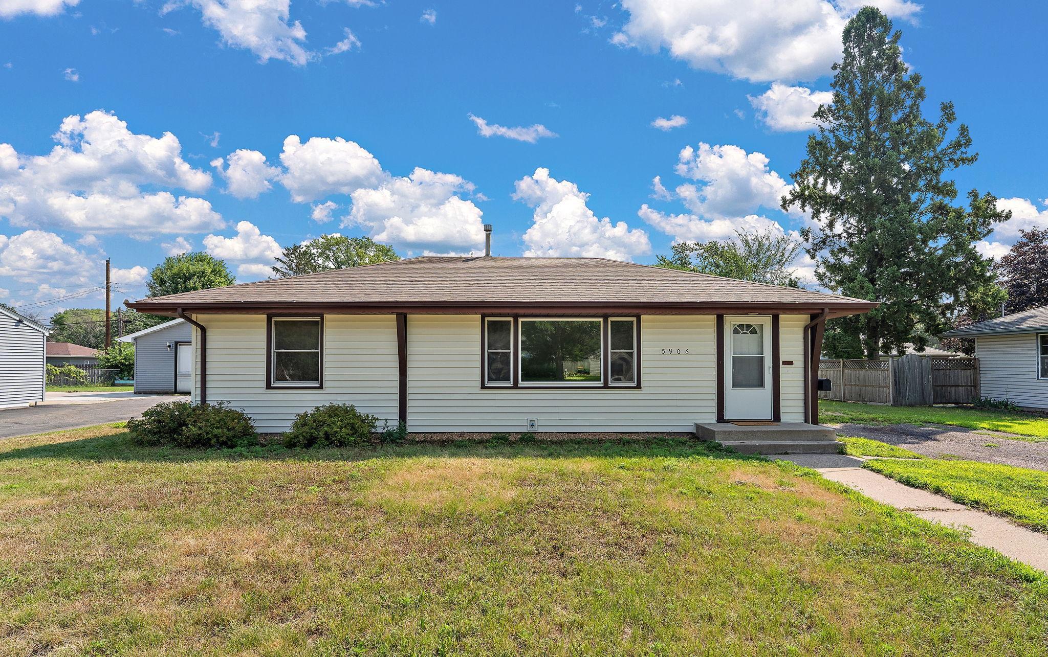 5906 Dupont Avenue N Property Photo 1