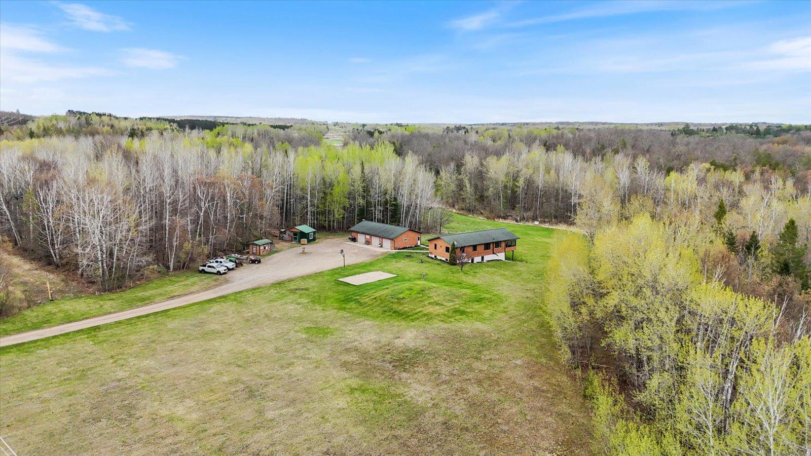 1102 Prairie River Trail Property Photo 2