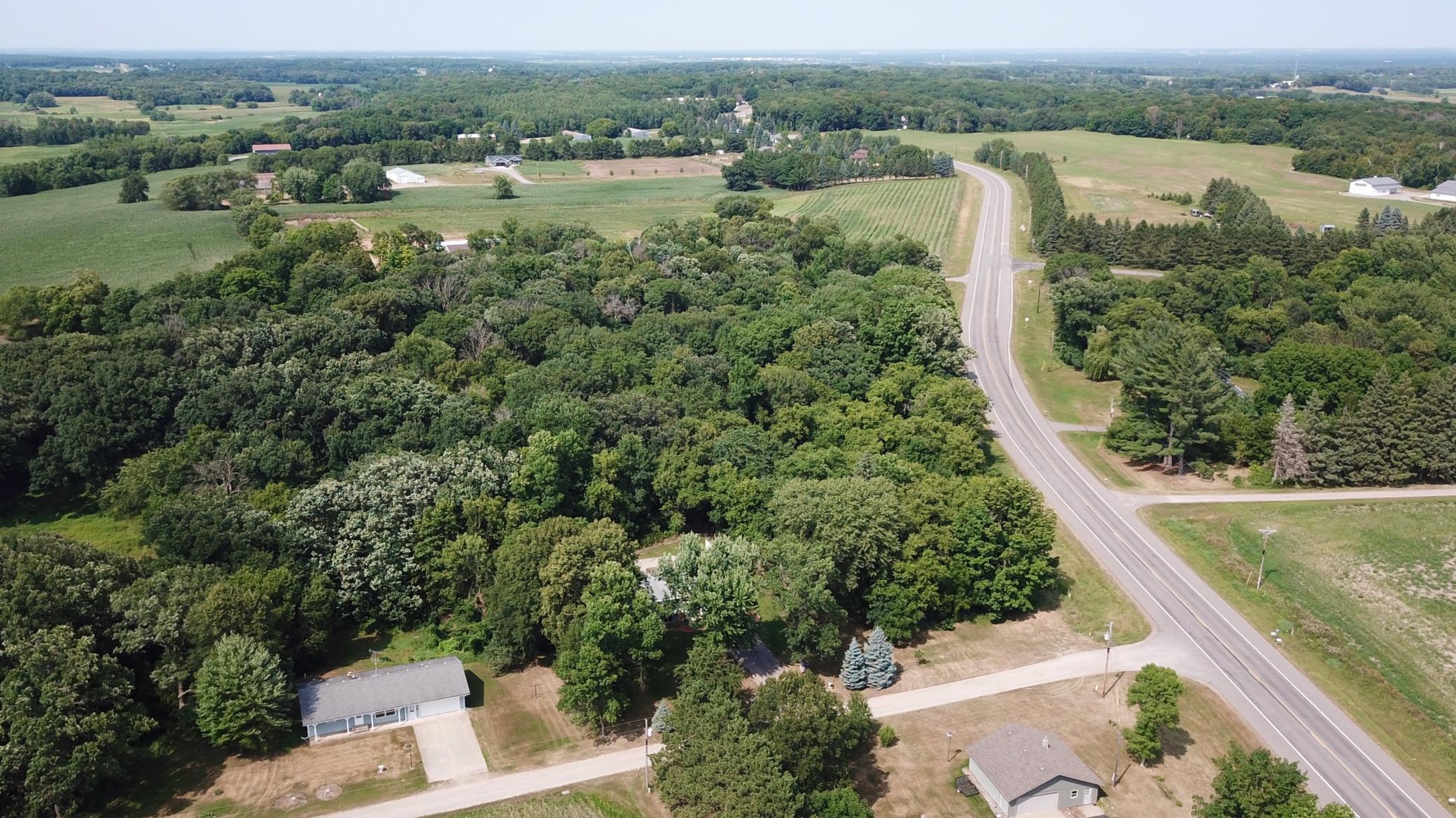 1211 County Road 2 S Property Photo 4
