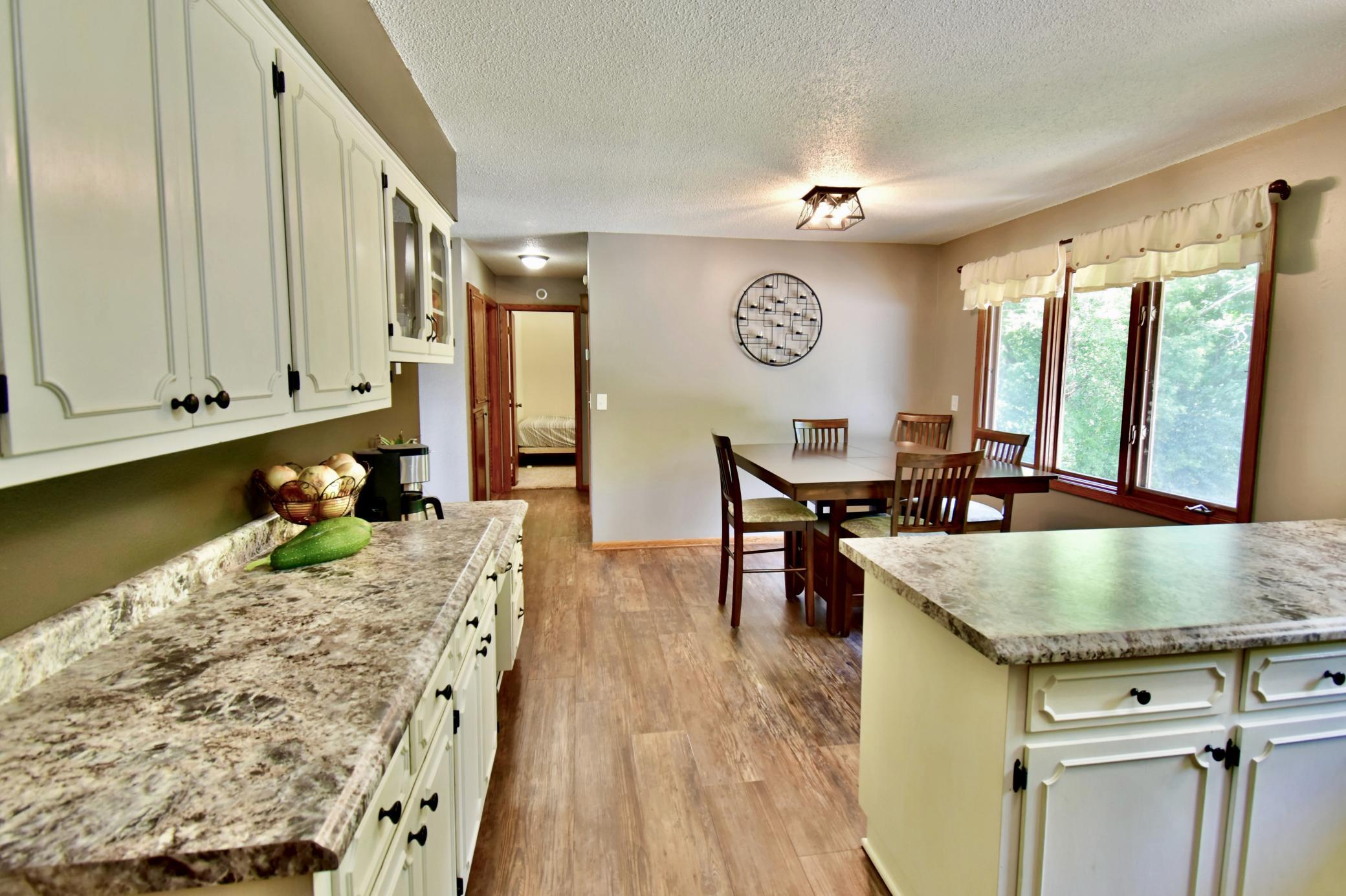 1211 County Road 2 S Property Photo 8