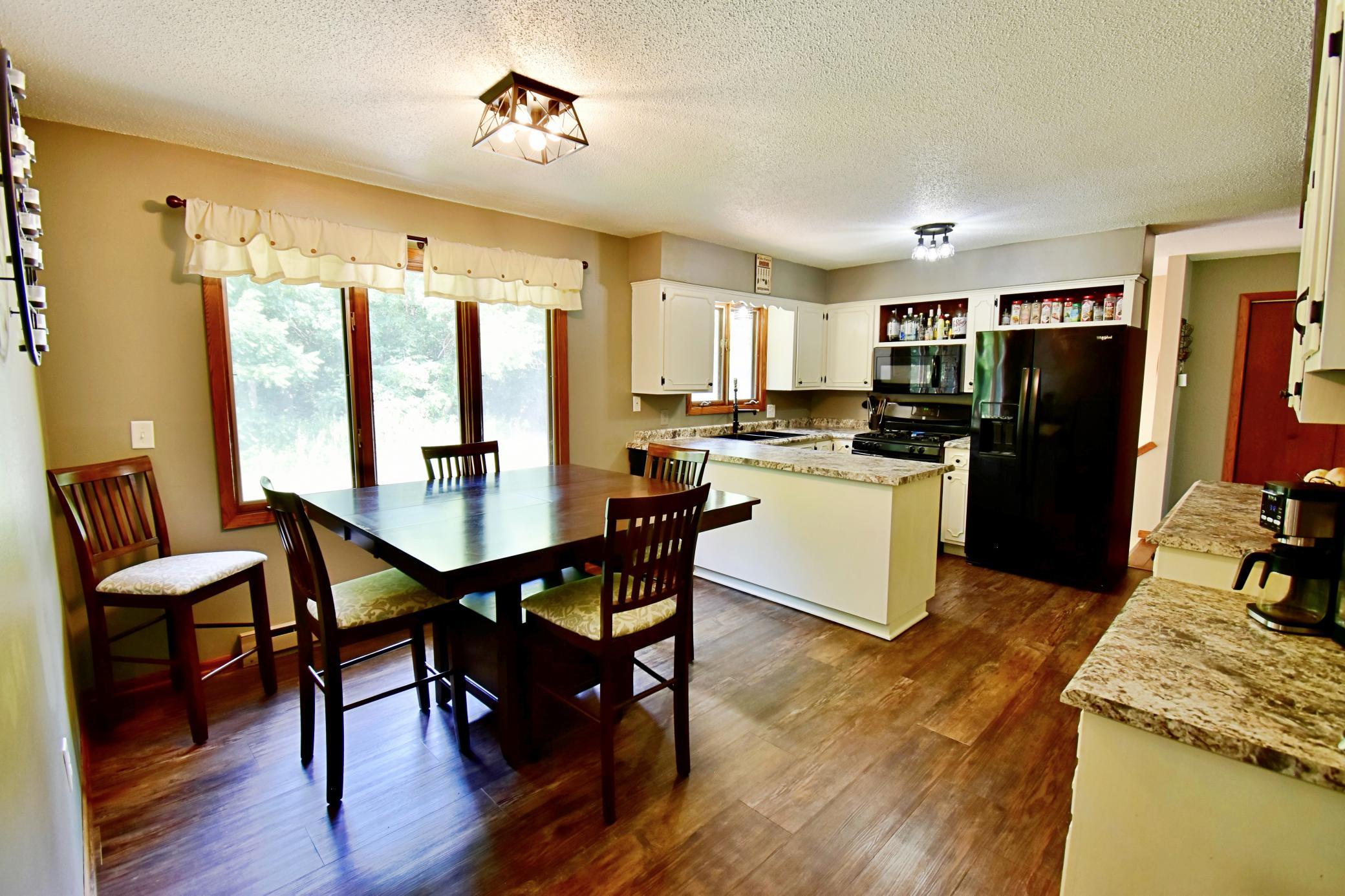 1211 County Road 2 S Property Photo 12