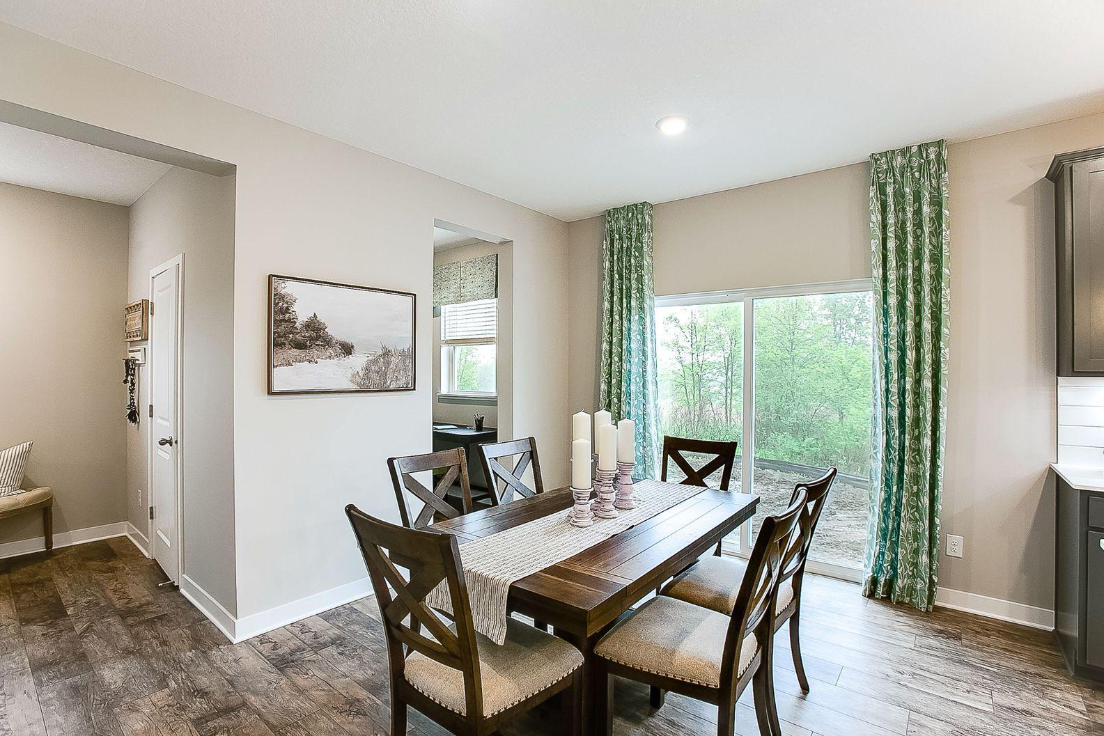 3792 Brookside Drive Property Photo 6