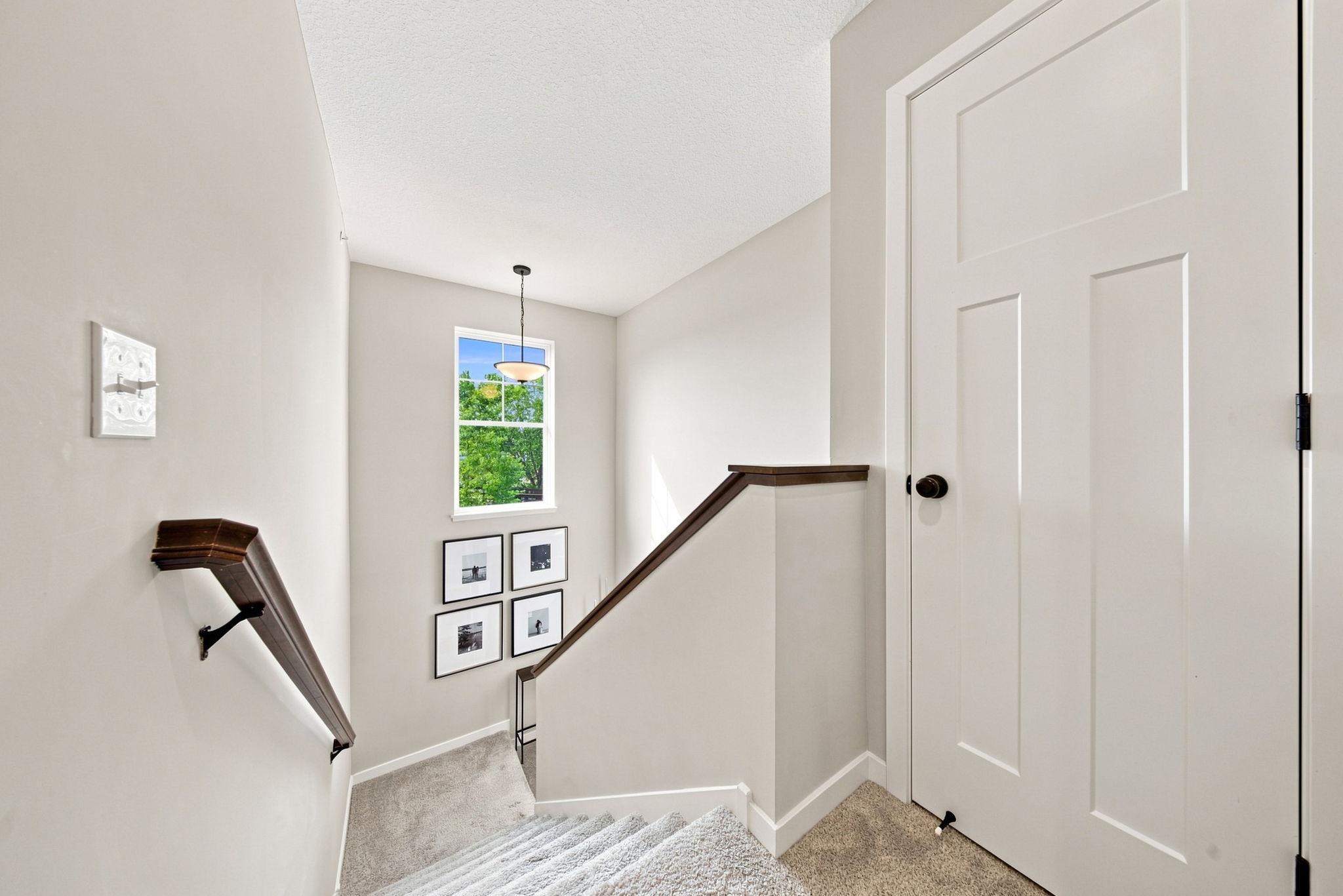 2217 Gateway Curve Property Photo 14