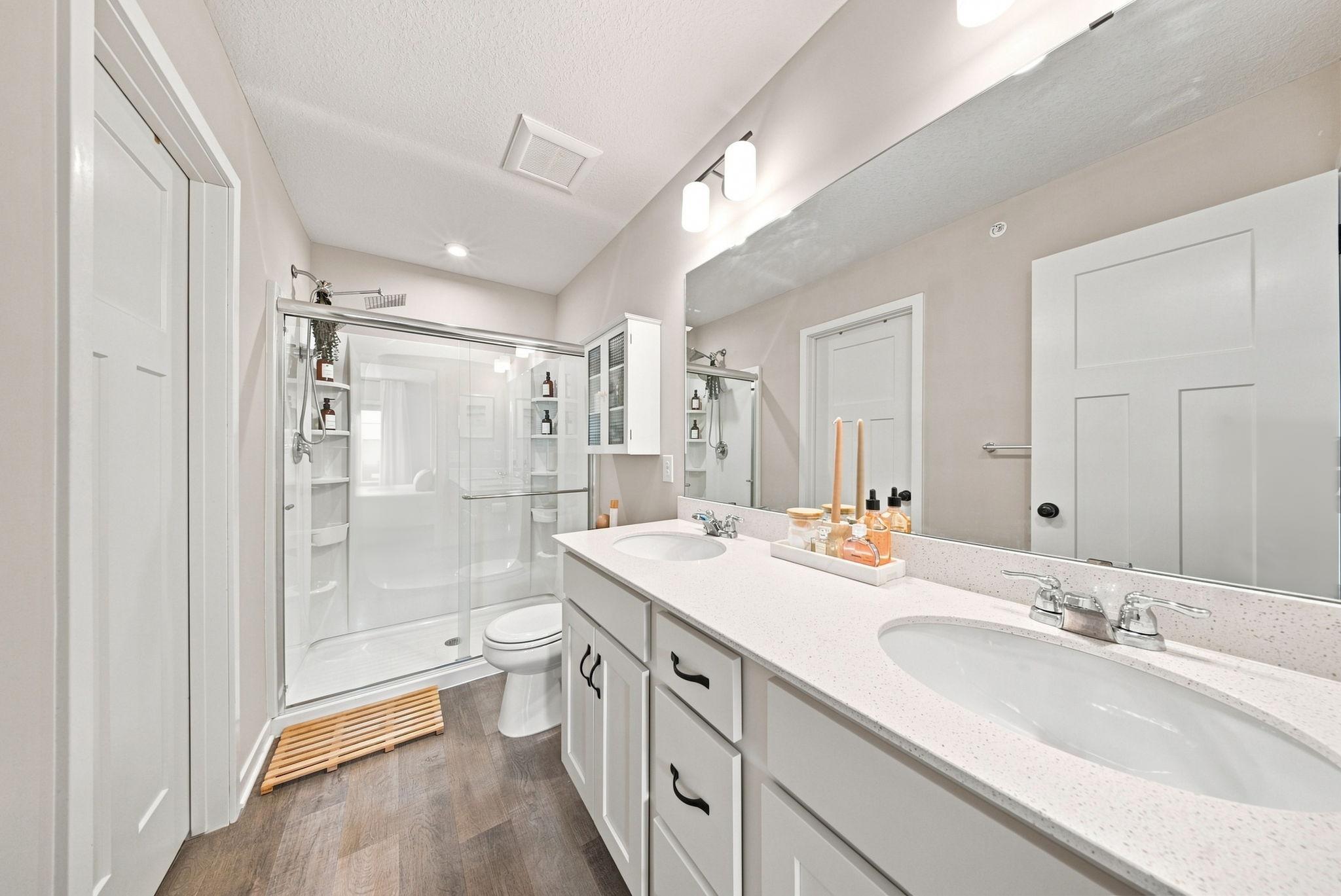 2217 Gateway Curve Property Photo 18