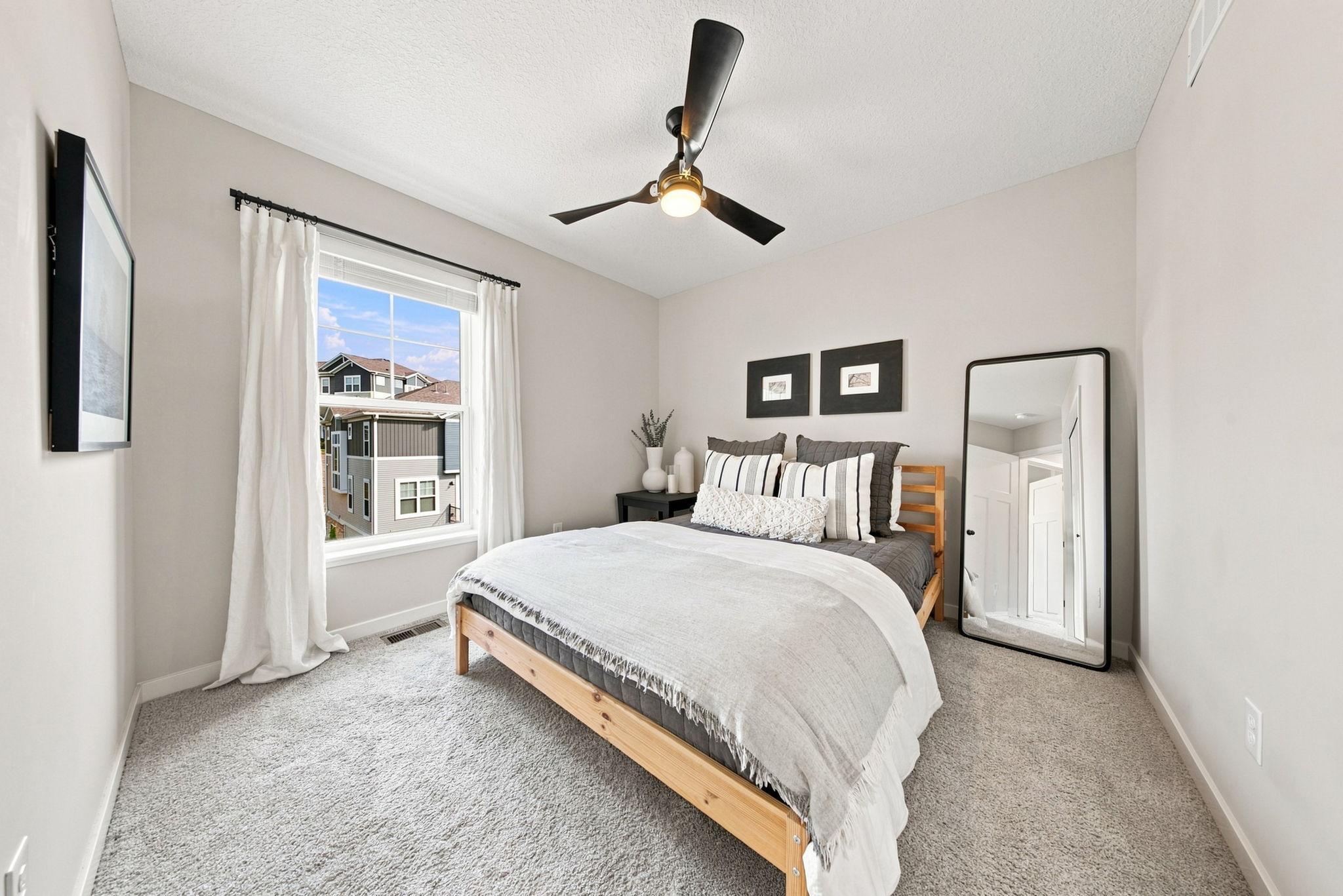 2217 Gateway Curve Property Photo 19