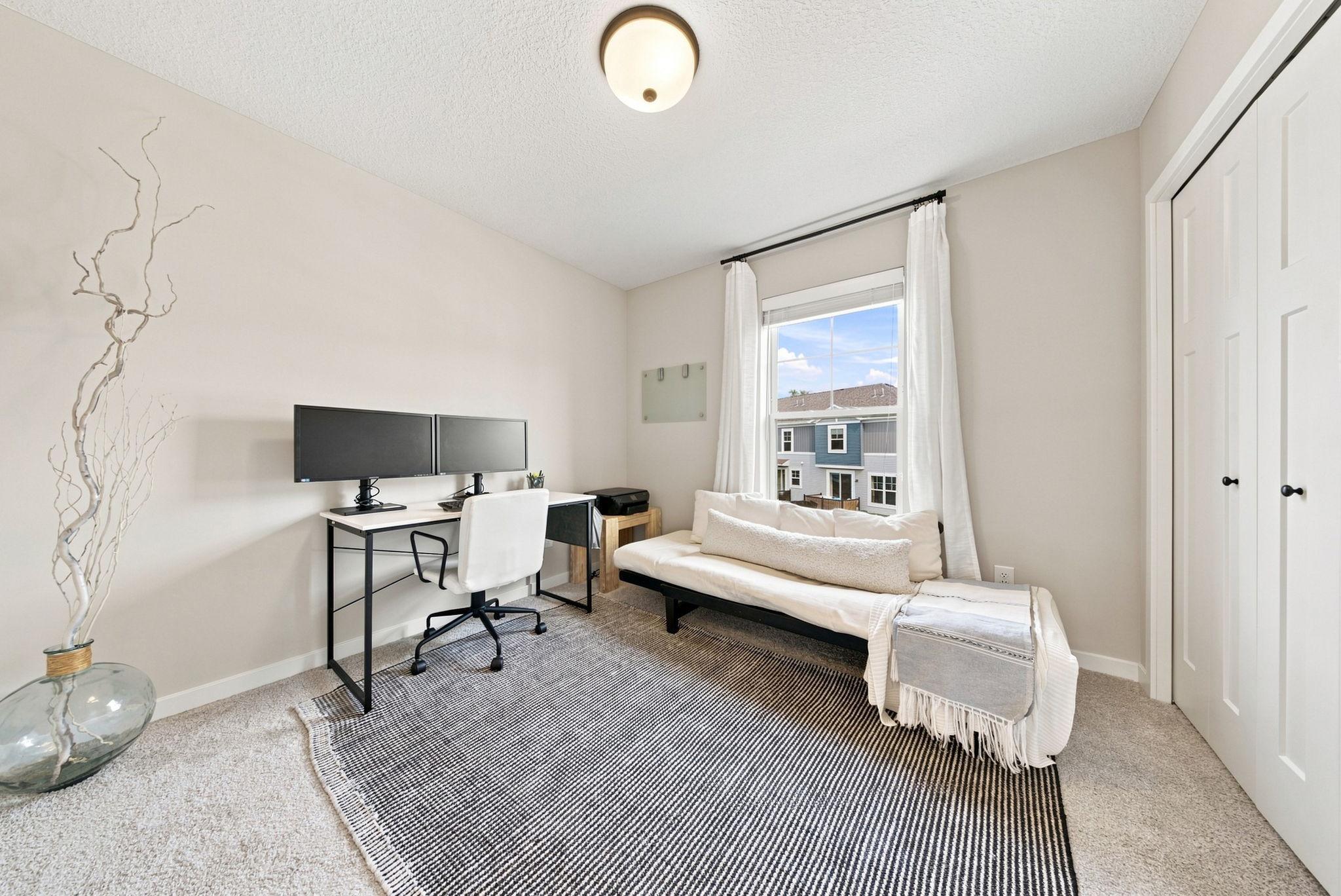 2217 Gateway Curve Property Photo 20