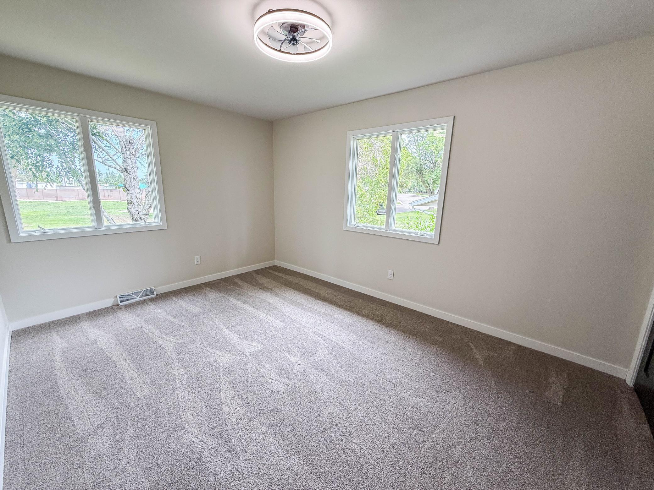 904 Birch Avenue W Property Photo 50