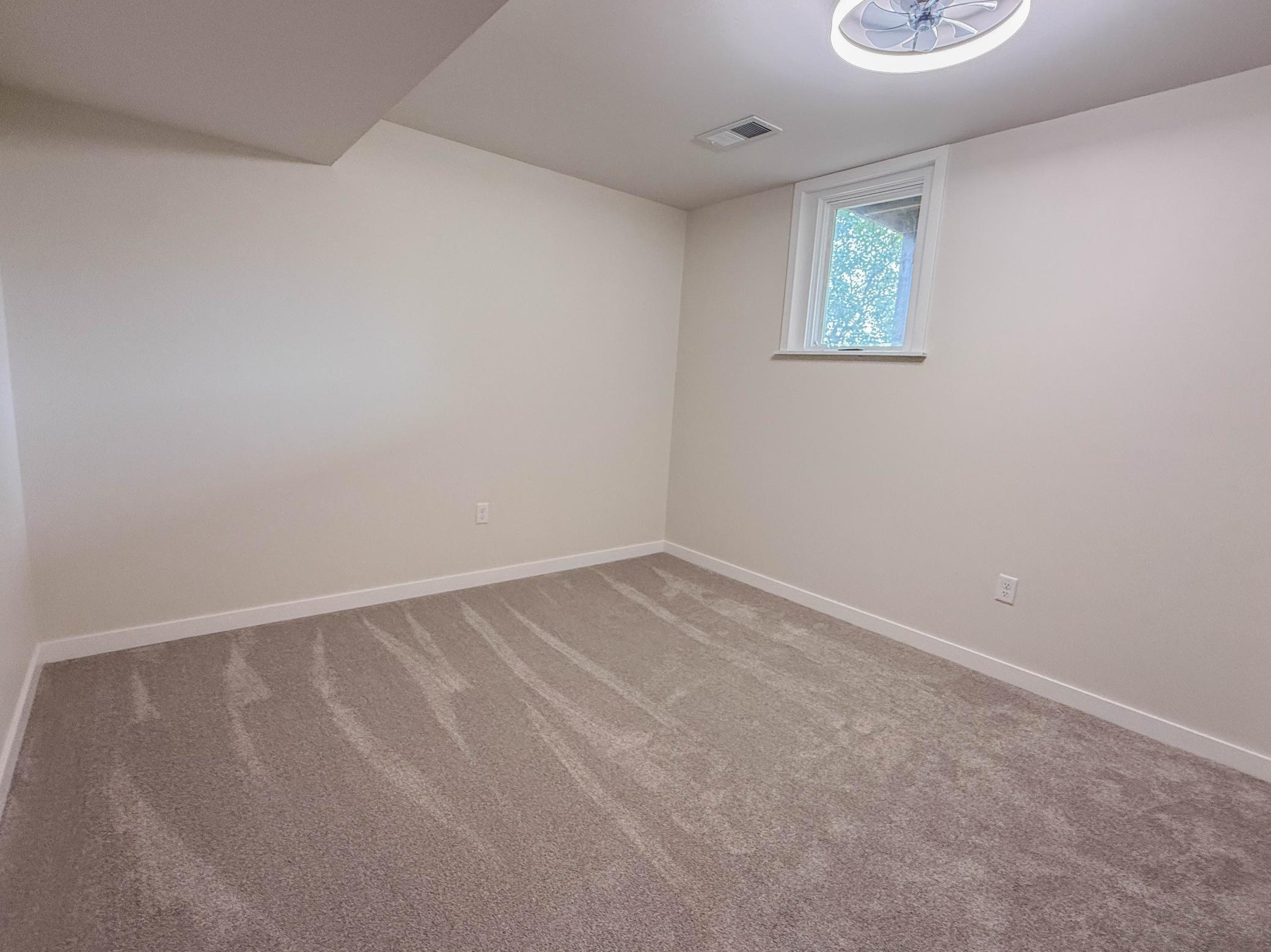 904 Birch Avenue W Property Photo 54