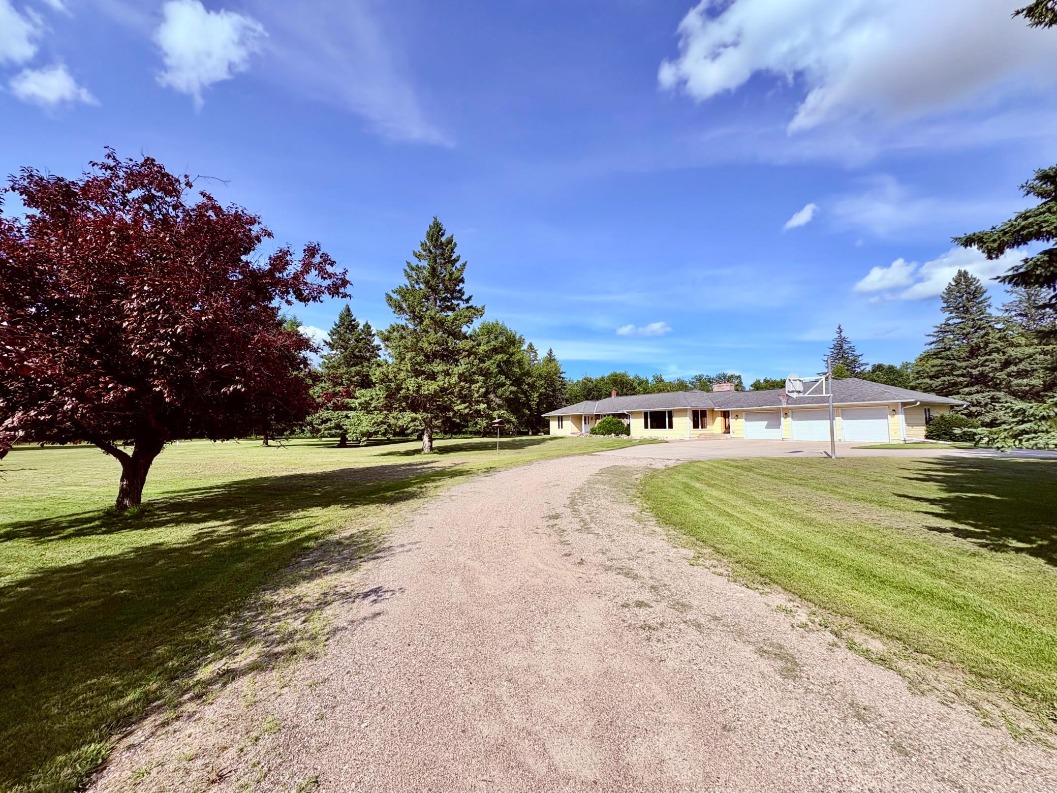 59366 330th Street Property Photo 7