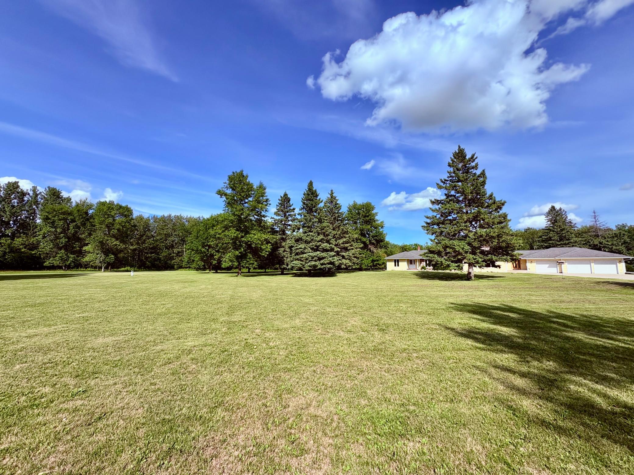59366 330th Street Property Photo 10