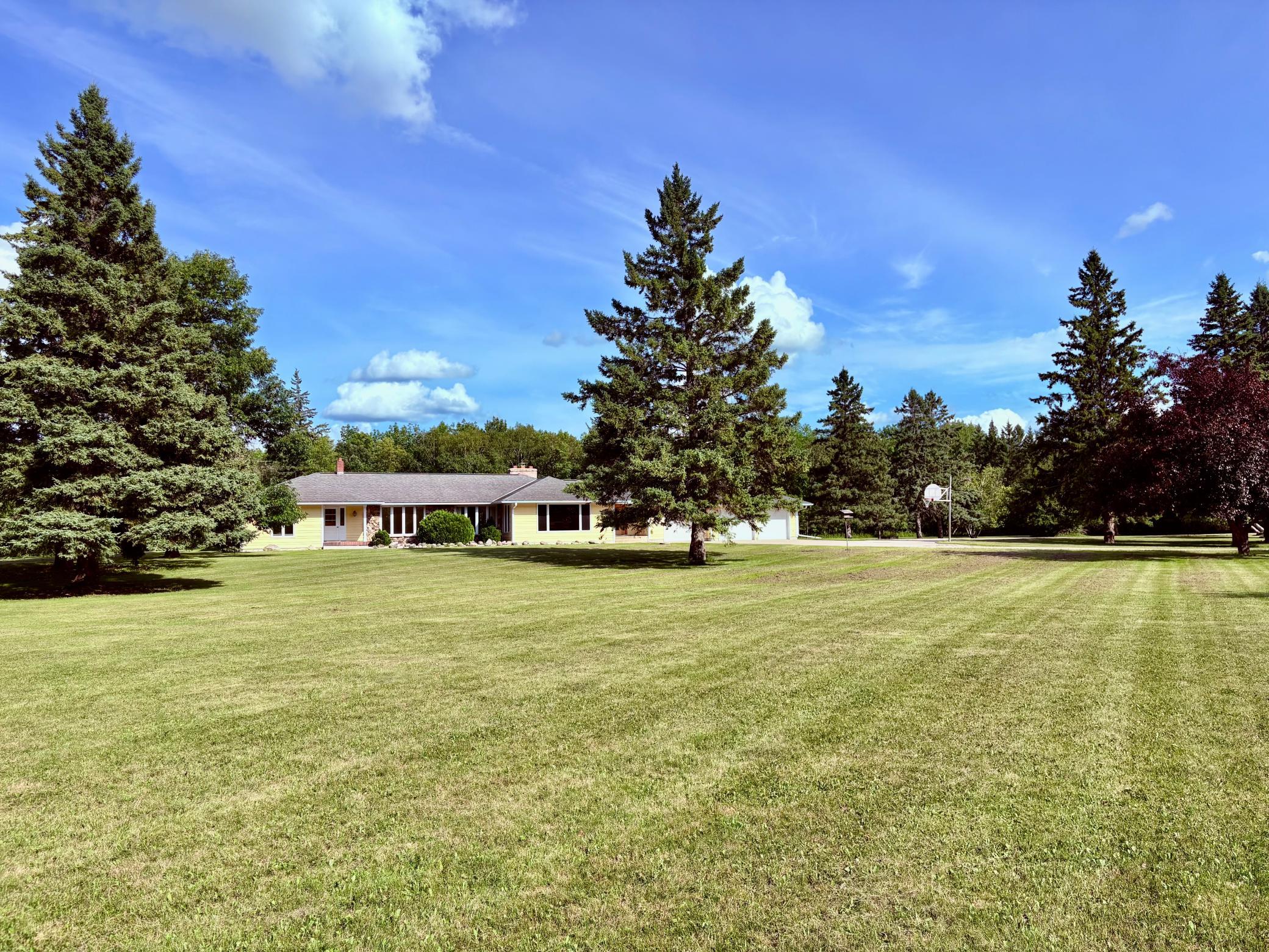59366 330th Street Property Photo 11