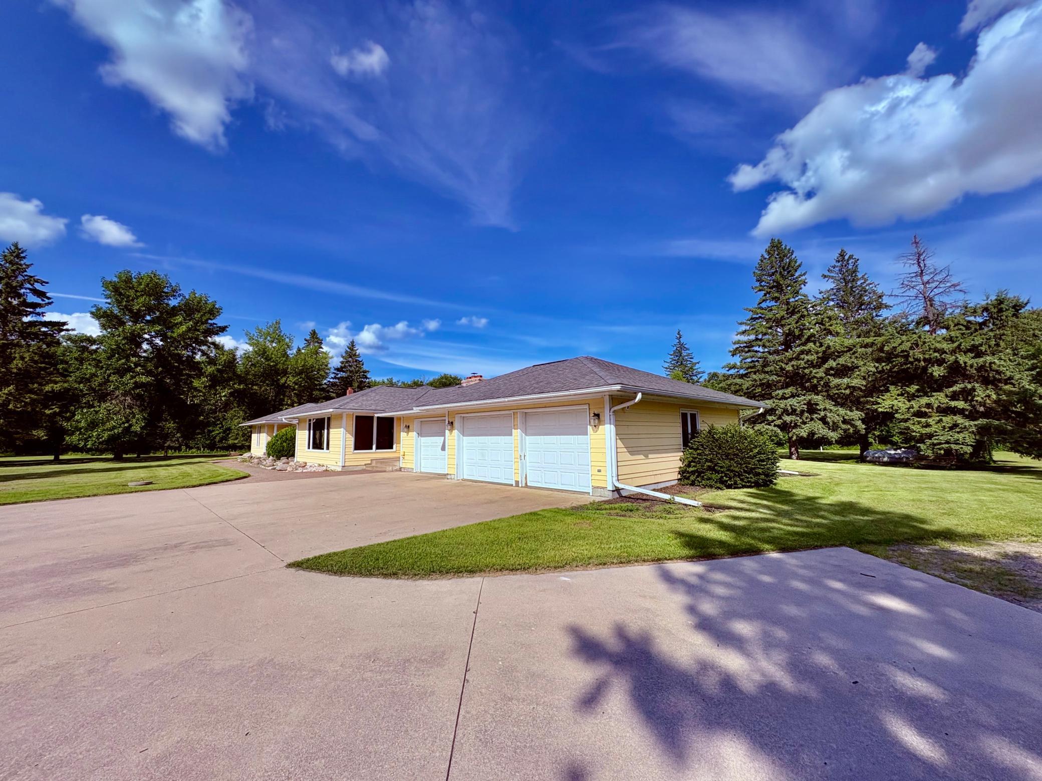 59366 330th Street Property Photo 26