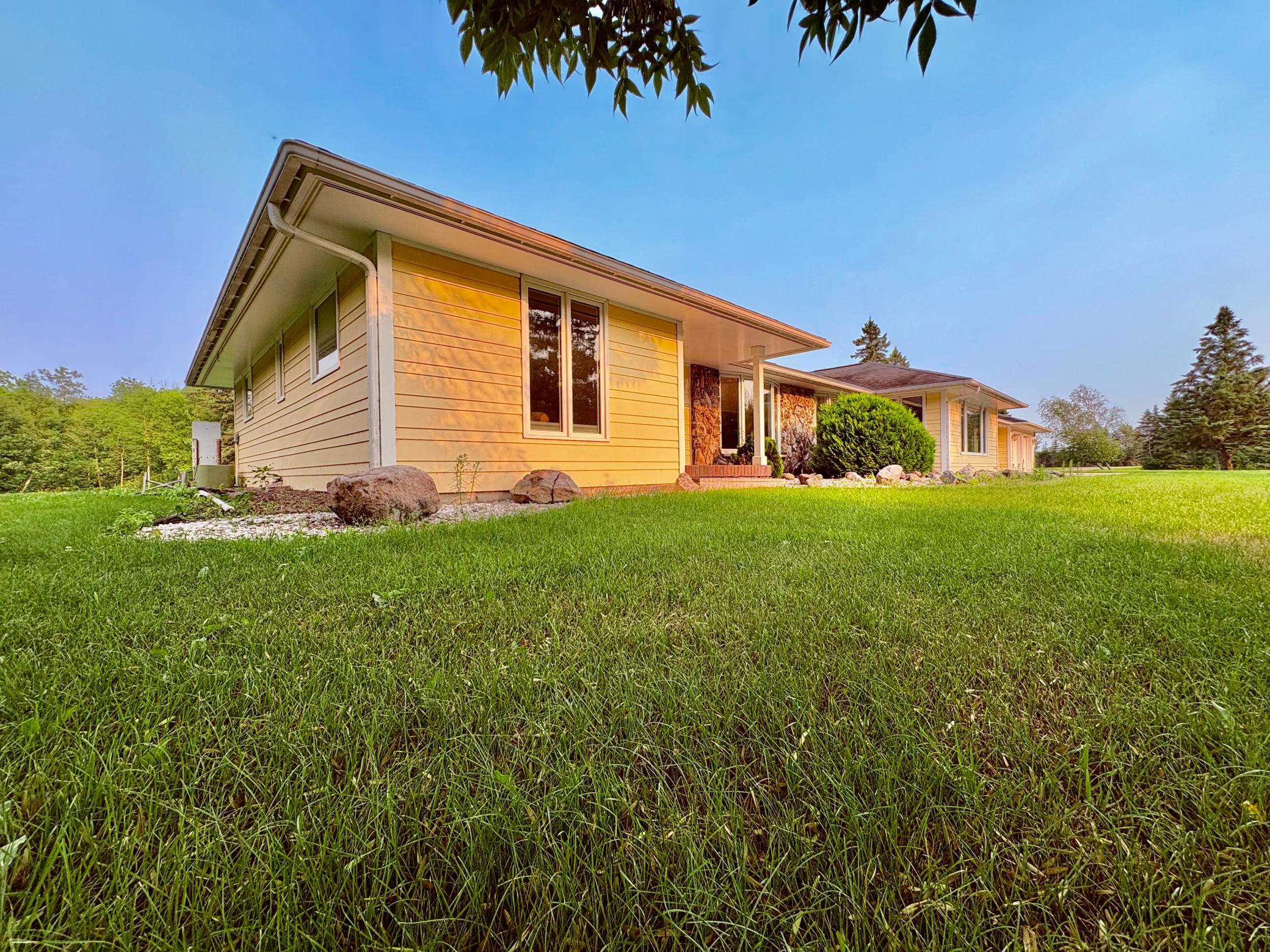 59366 330th Street Property Photo 40