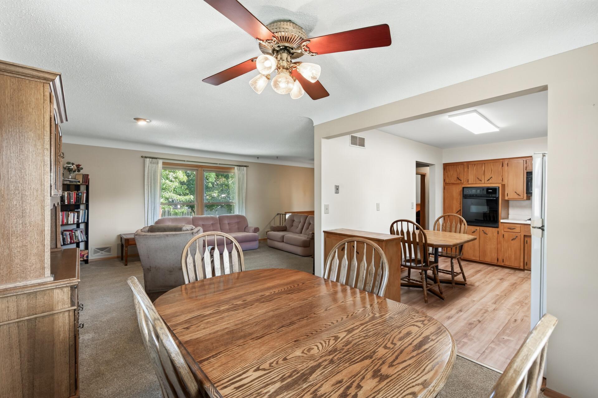 3600 Downers Drive Ne Property Photo 8
