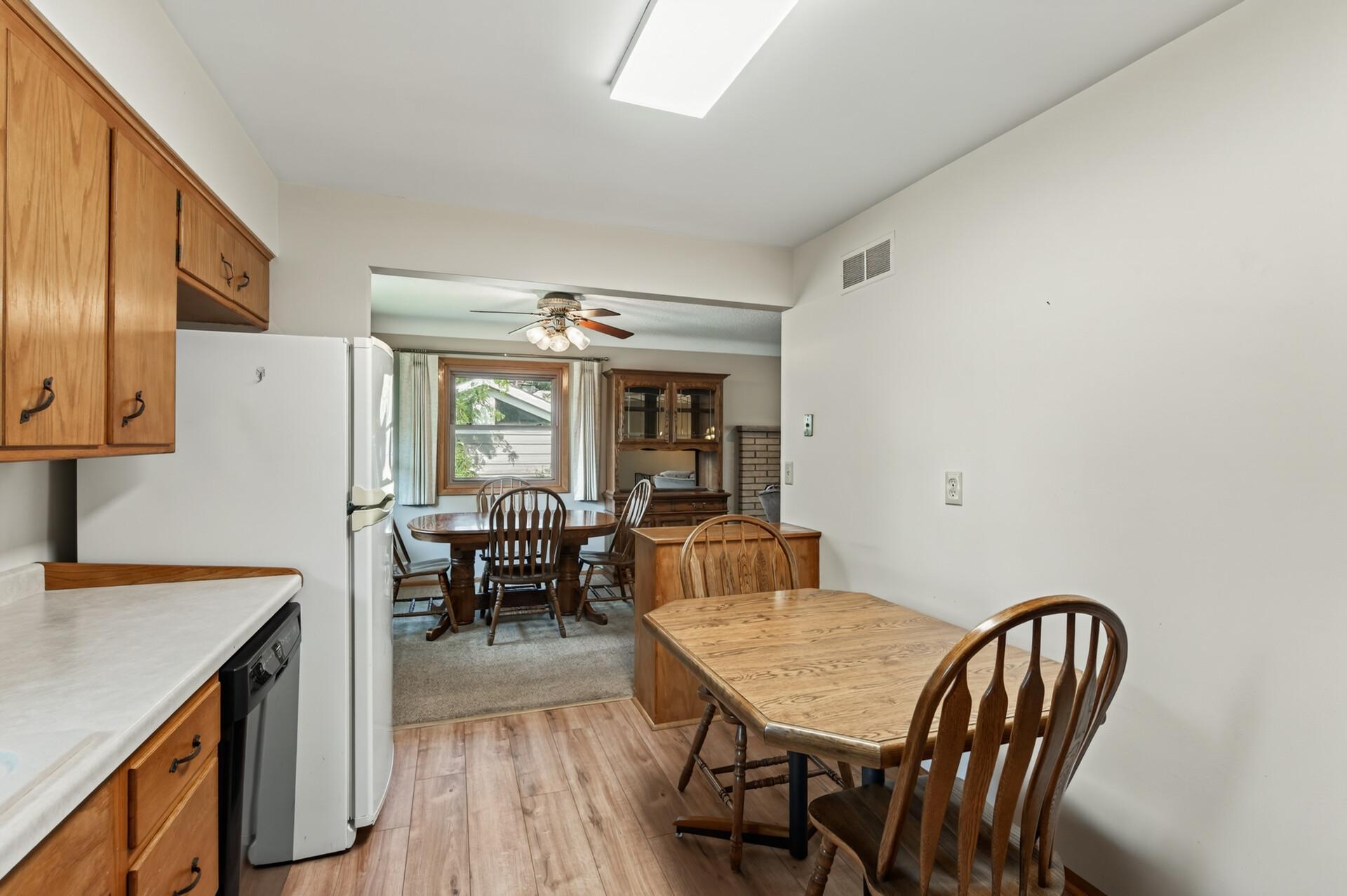 3600 Downers Drive Ne Property Photo 10