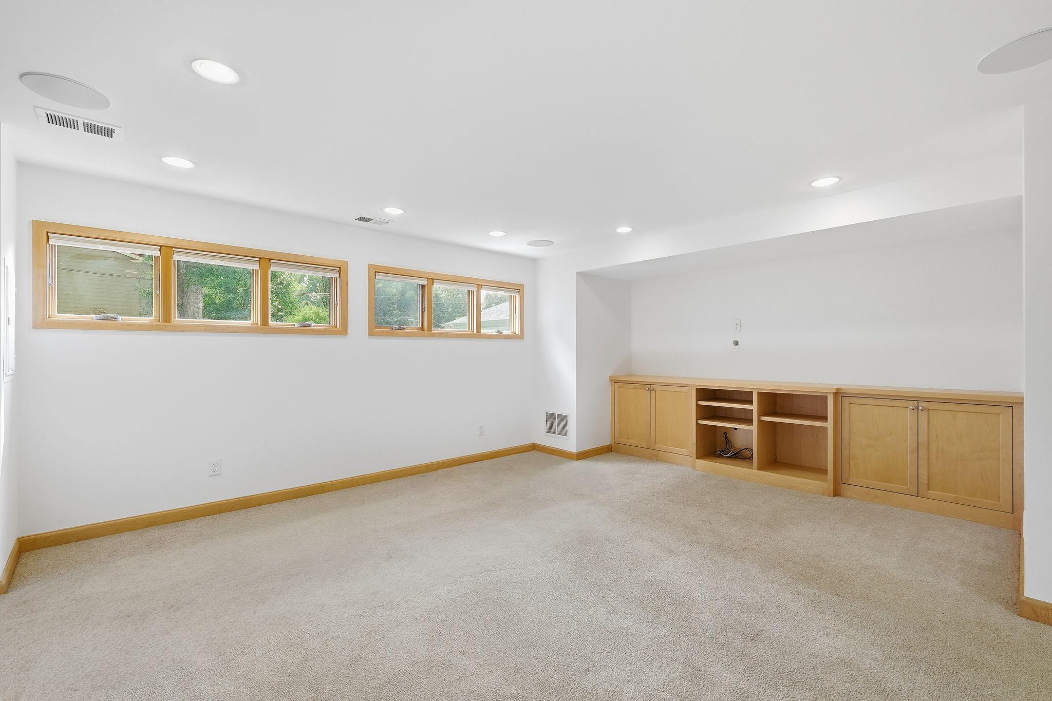 5300 Logan Avenue S Property Photo 15