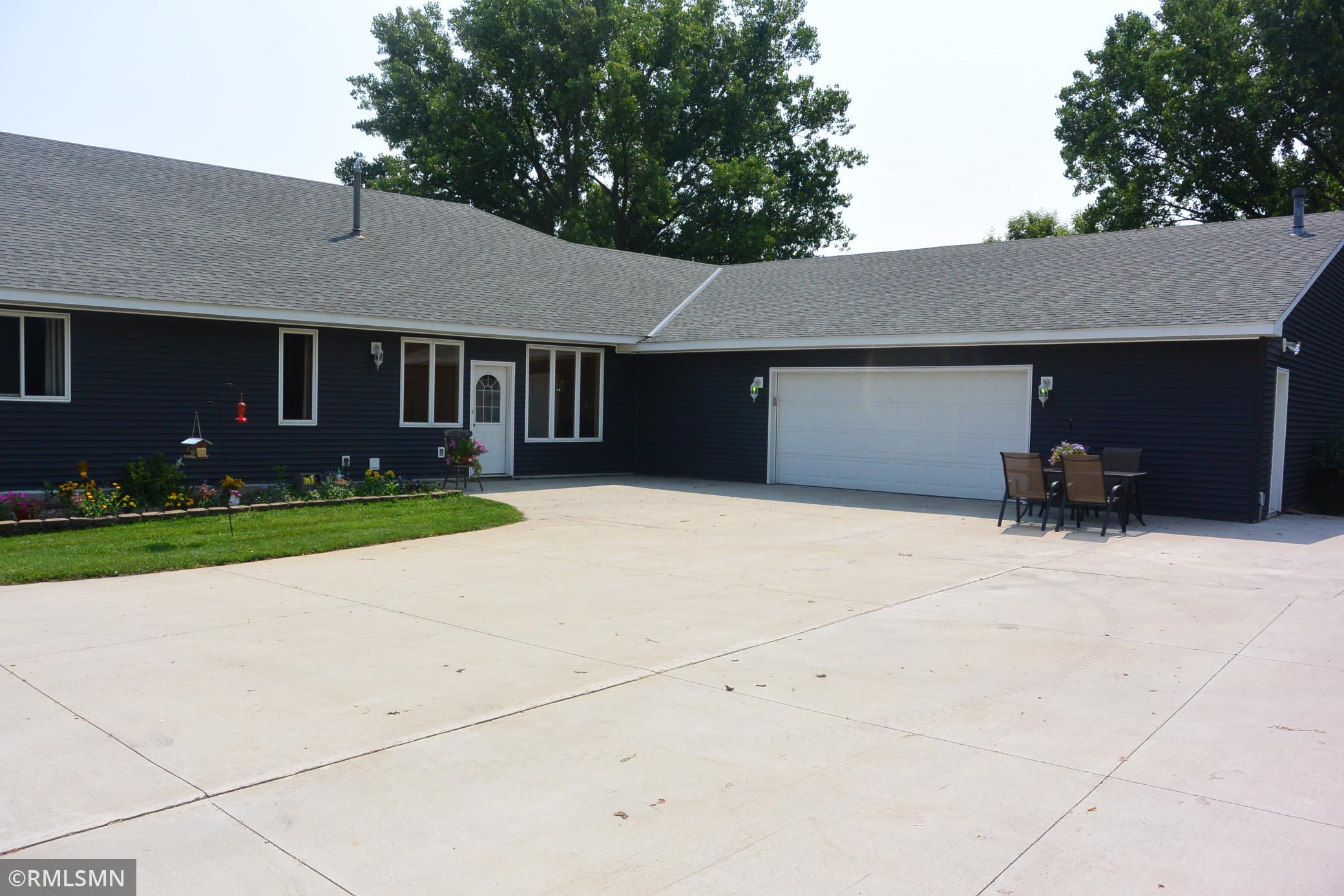 18759 Csah 14 Property Photo 2