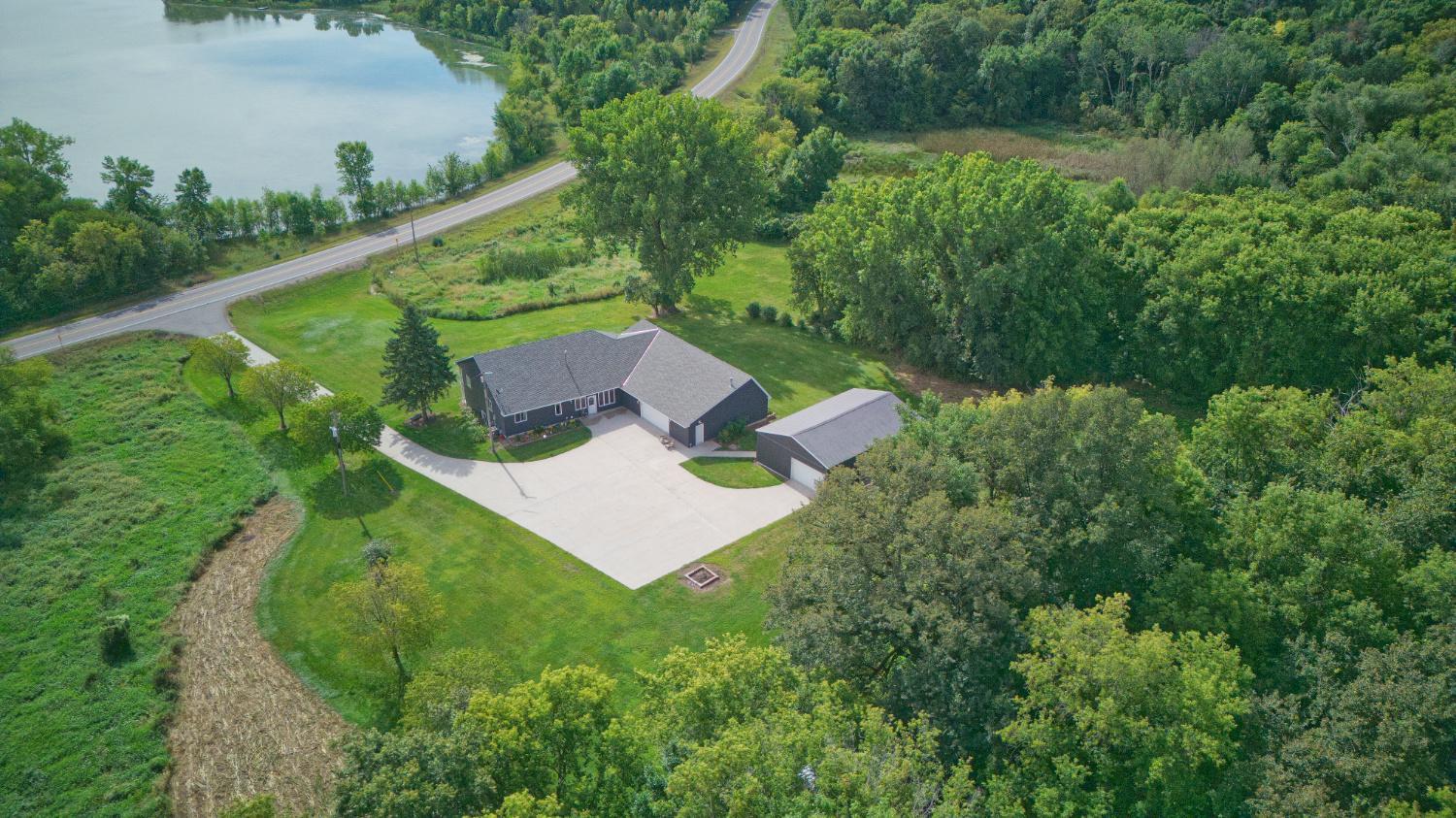 18759 Csah 14 Property Photo 5