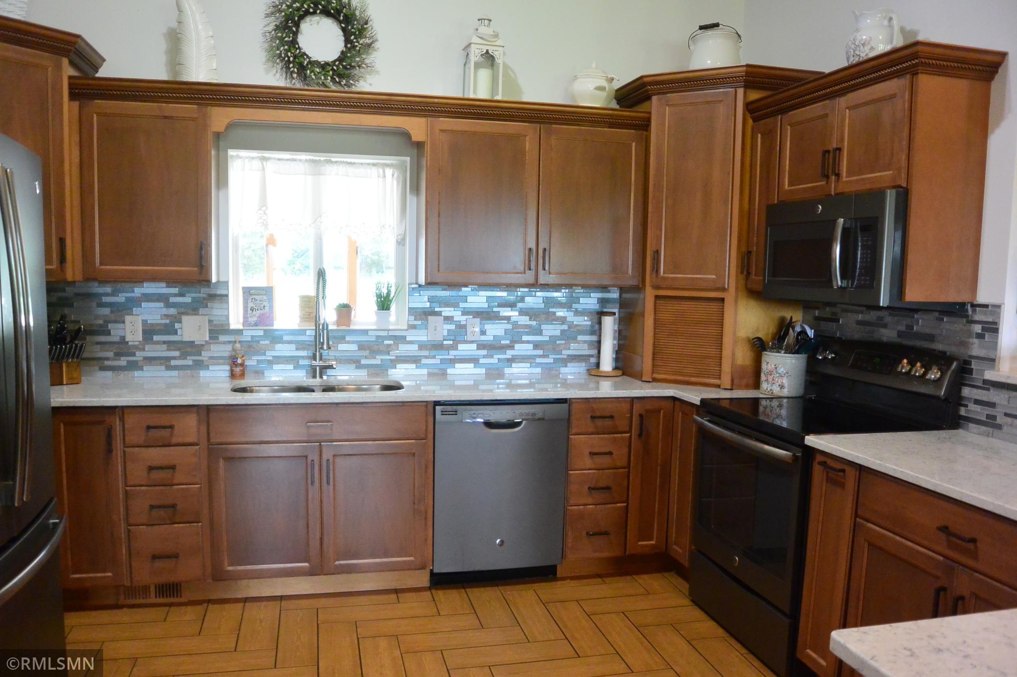 18759 Csah 14 Property Photo 35