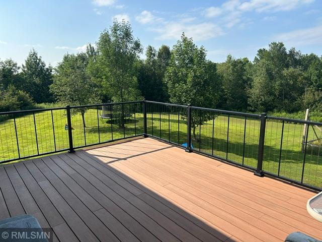 2751 150th Street Property Photo 7