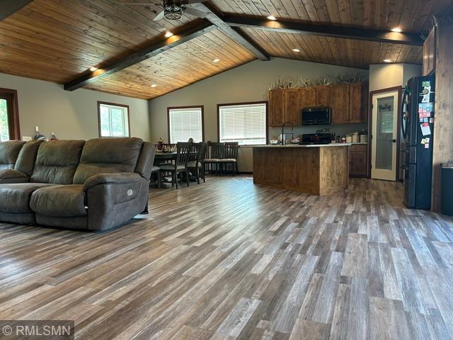 2751 150th Street Property Photo 12