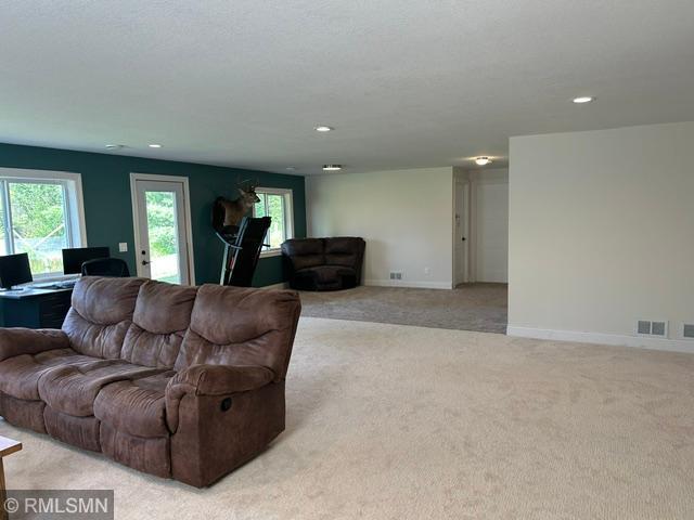 2751 150th Street Property Photo 18