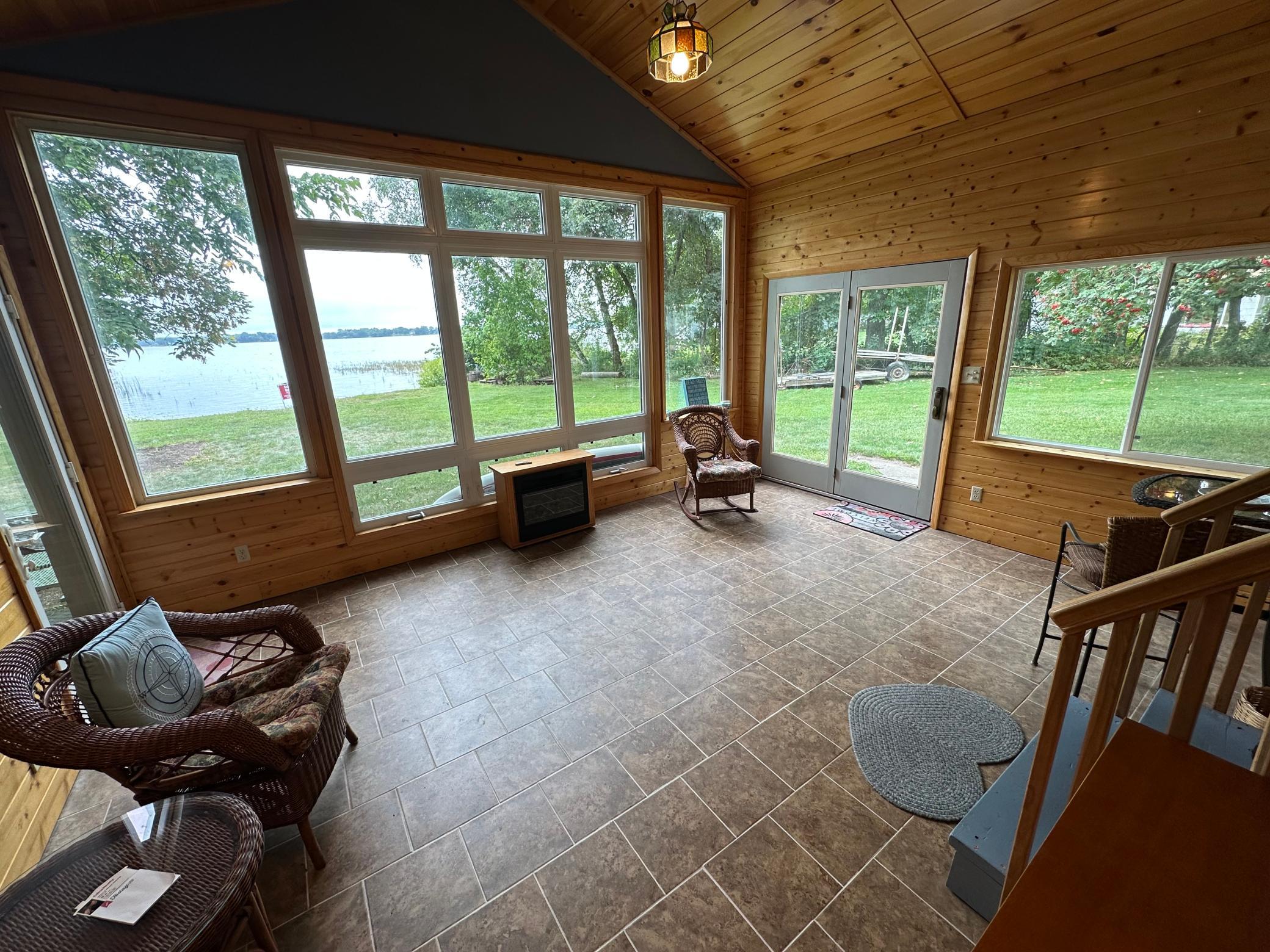 11381 Hubert Lane Property Photo 19