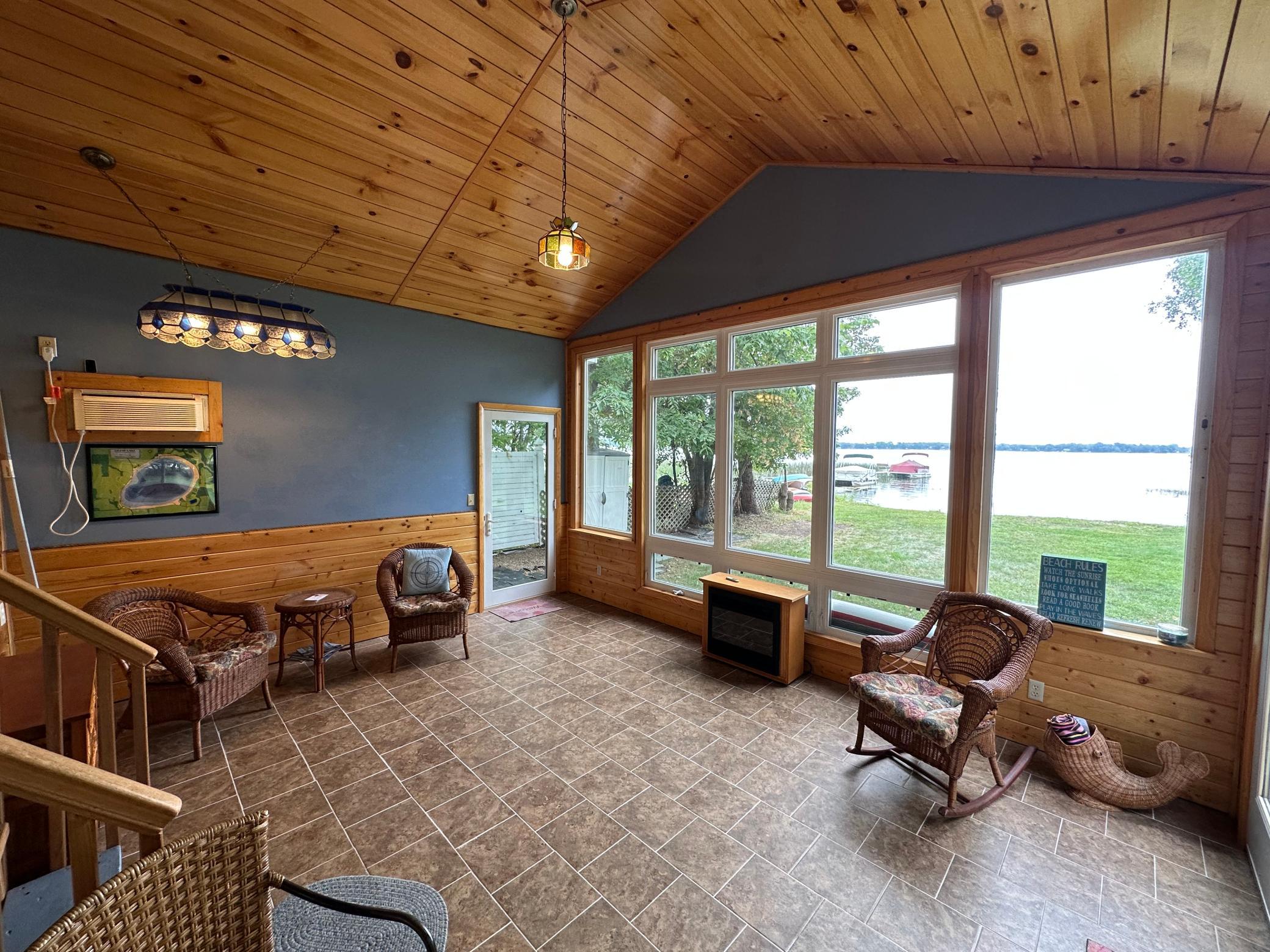 11381 Hubert Lane Property Photo 20
