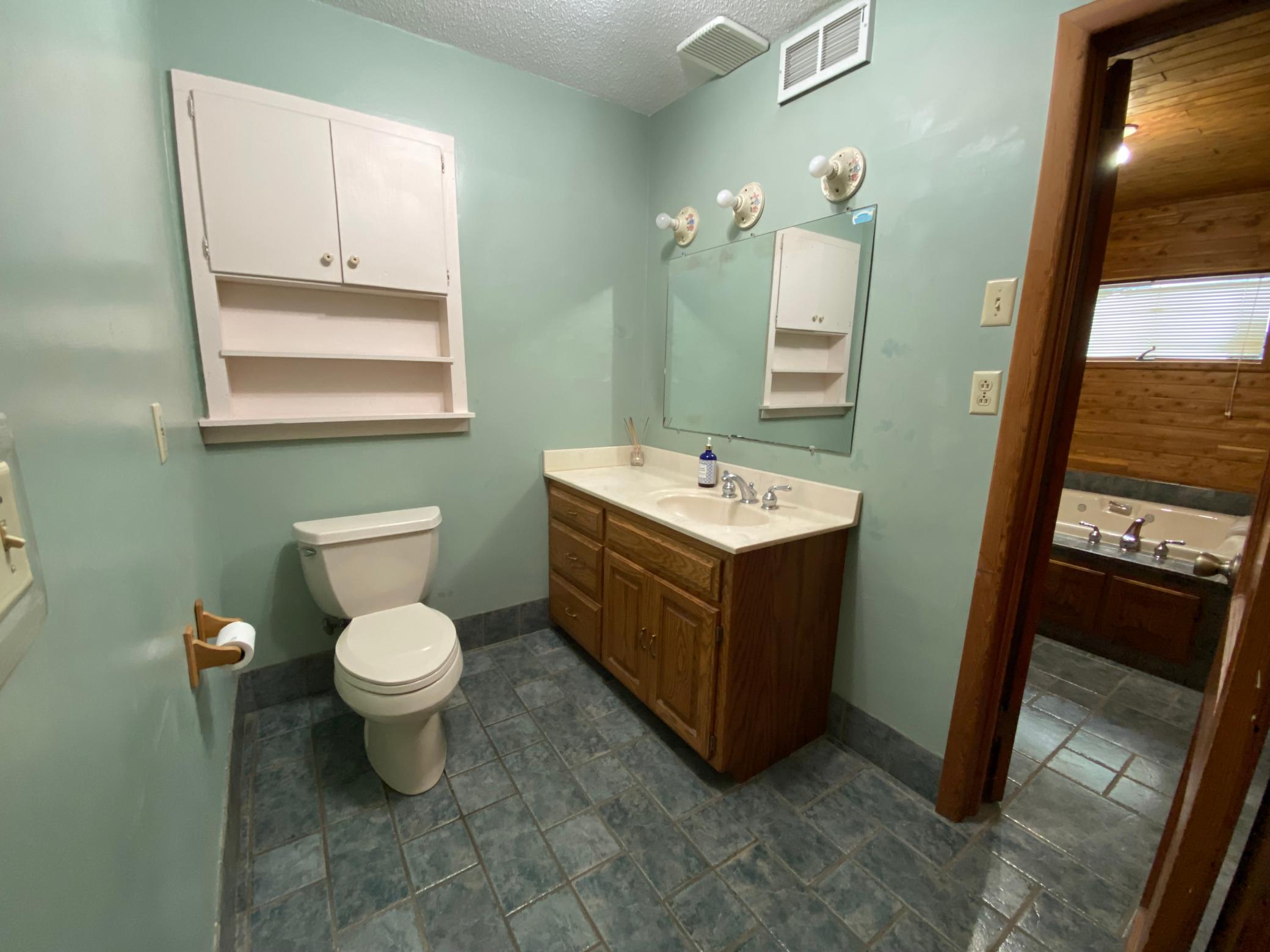 11381 Hubert Lane Property Photo 22