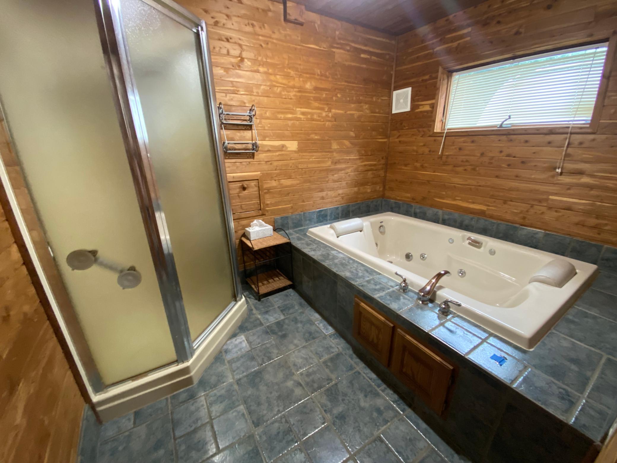 11381 Hubert Lane Property Photo 23