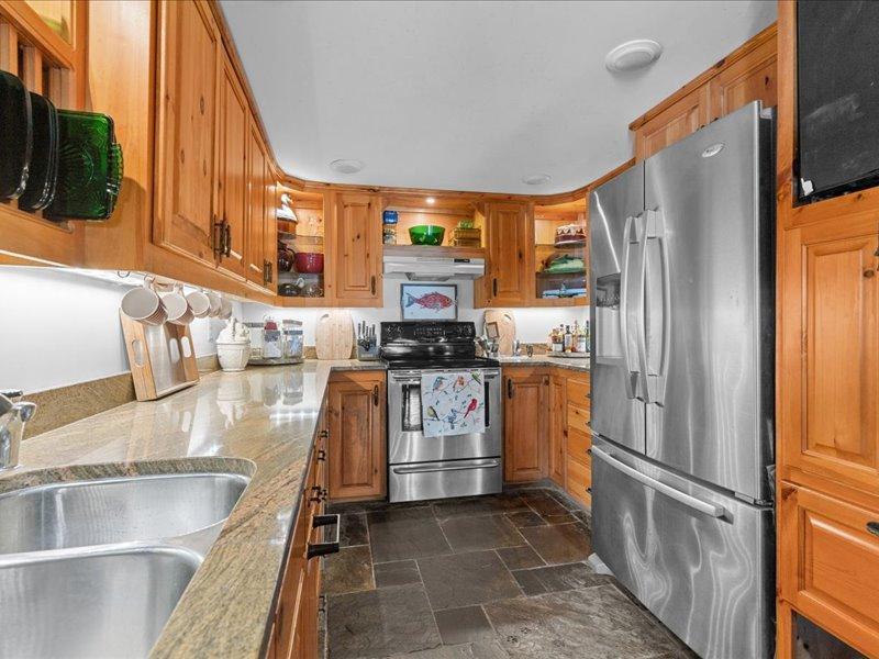 31097 Fish Trap Lake Drive Property Photo 7