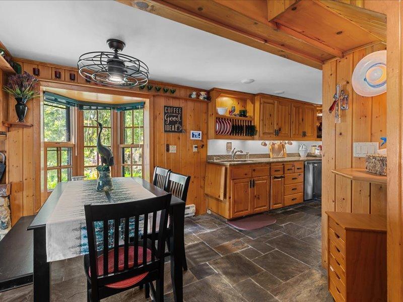 31097 Fish Trap Lake Drive Property Photo 9
