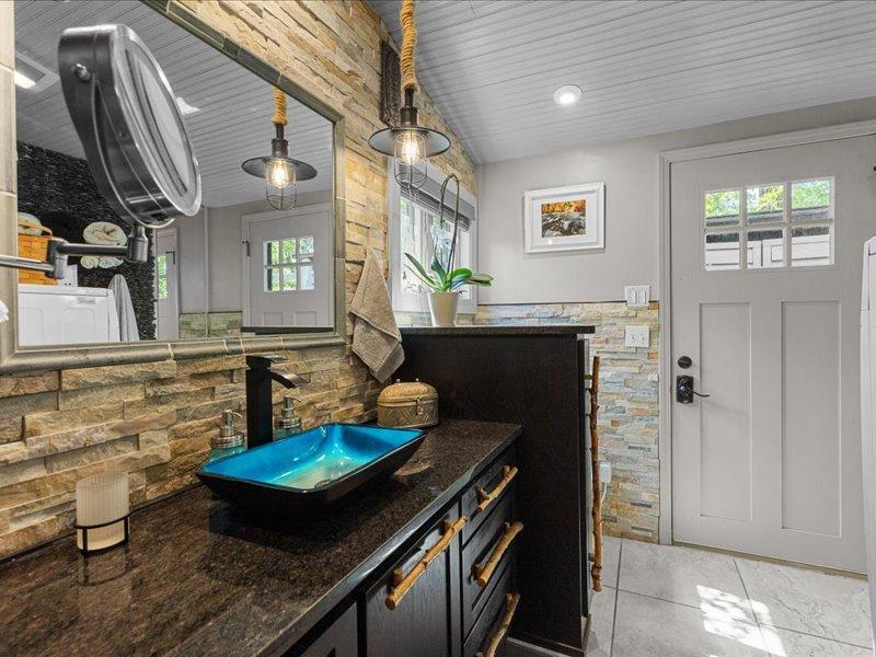 31097 Fish Trap Lake Drive Property Photo 13