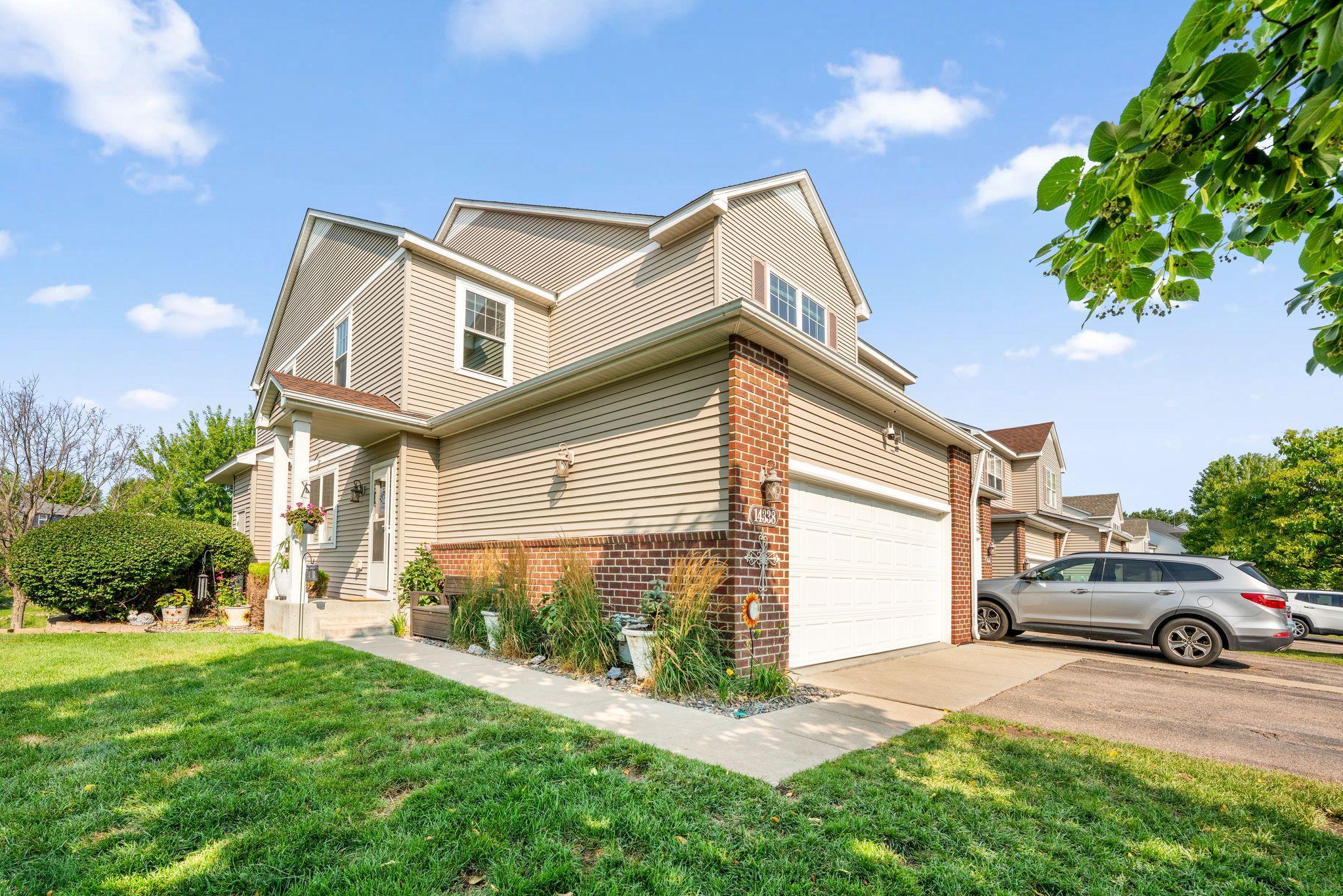 14338 Brookmere Boulevard Nw Property Photo 4