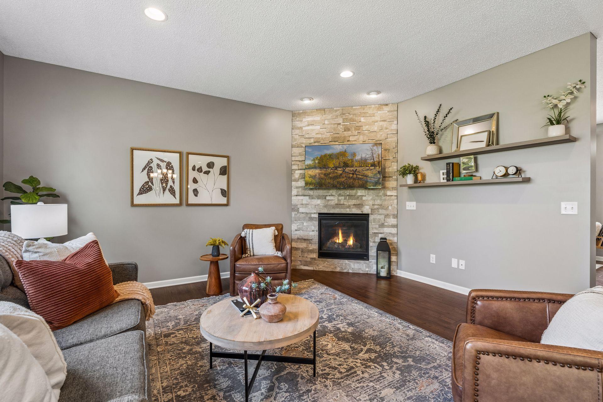 13816 Savanna Drive Property Photo 8
