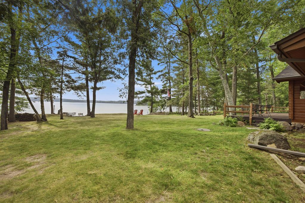 41470 Poplar Drive Property Photo 3