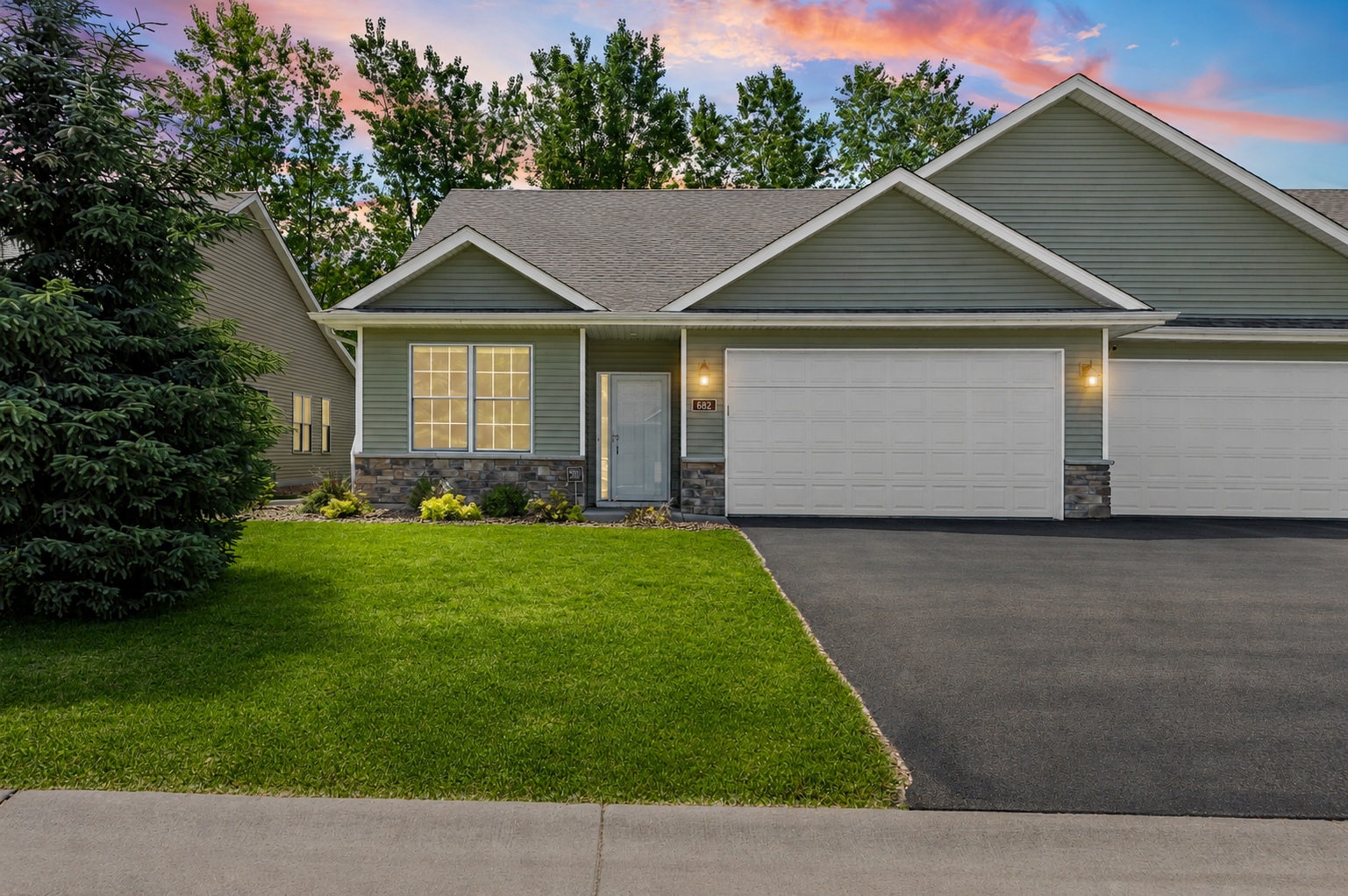 682 Bibeau Court Property Photo 1