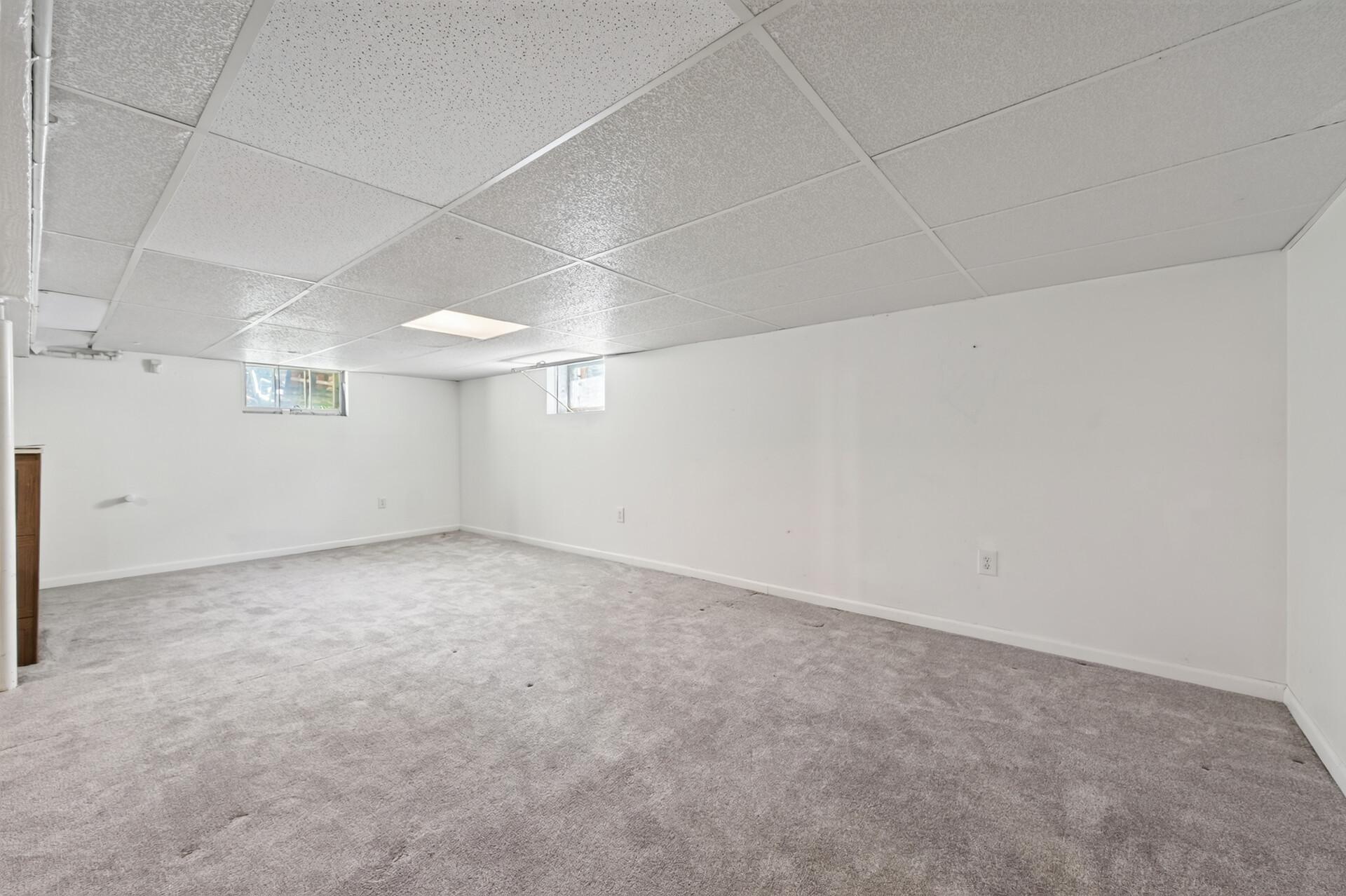 1461 7th Street W Property Photo 25