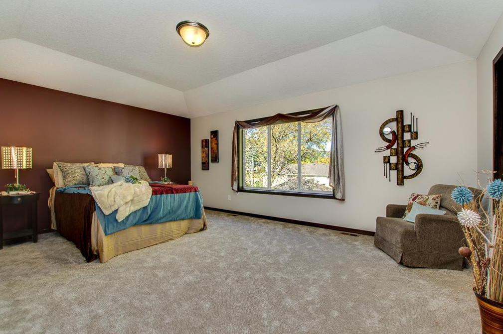 4972 Oak Street Property Photo 14